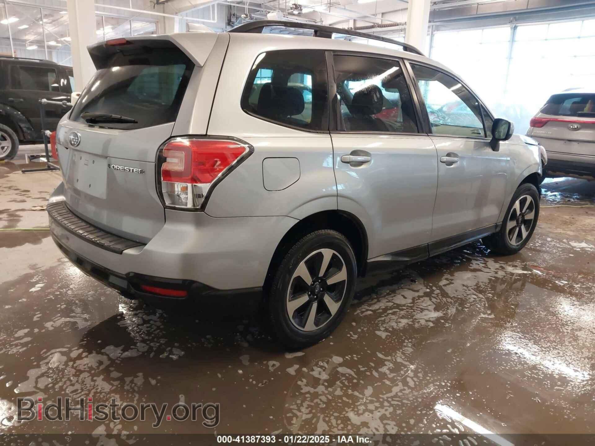 2018 SUBARU FORESTER - VIN: JF2SJAEC5JH434529 - Фото 4