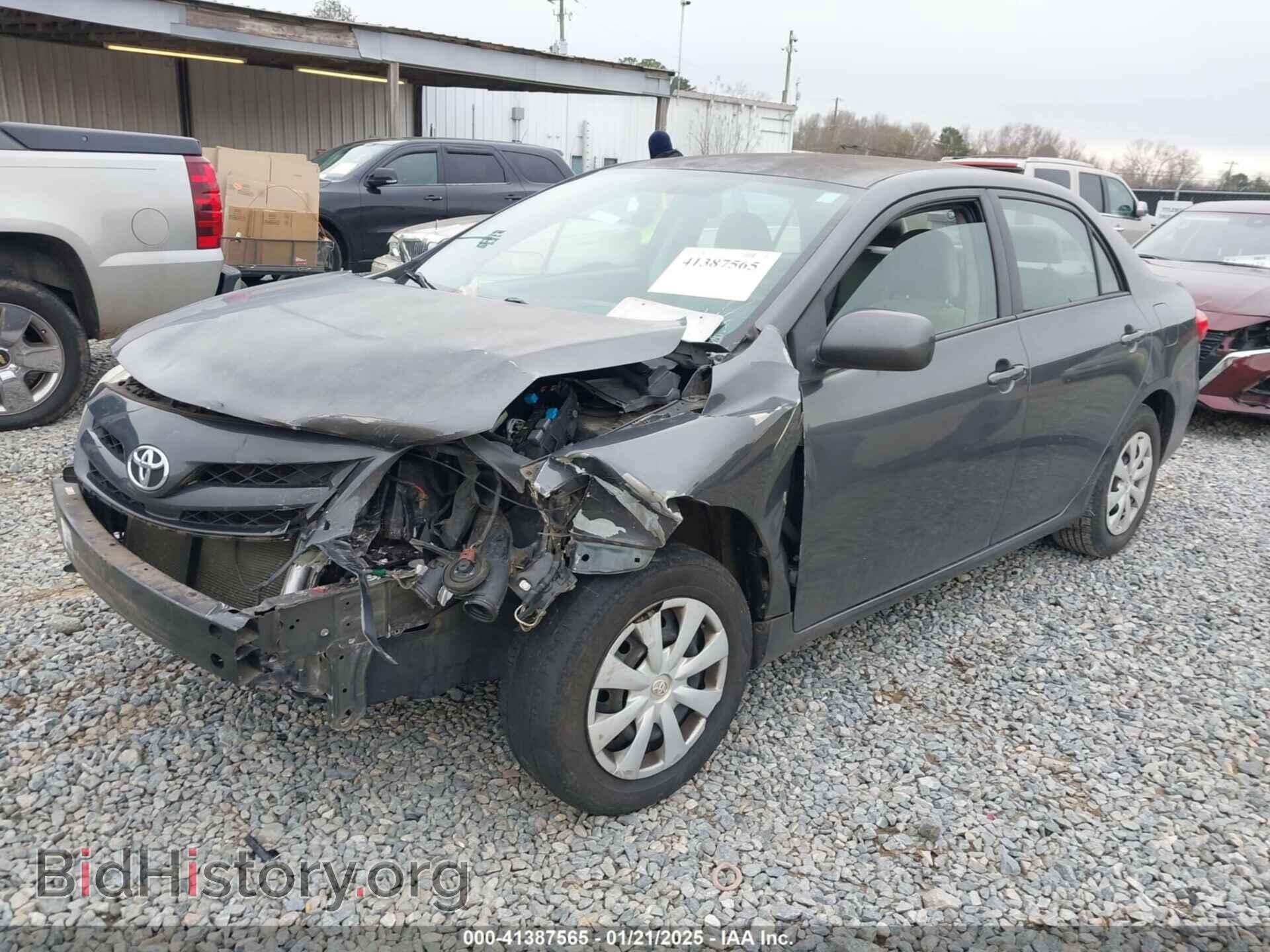 2011 TOYOTA COROLLA - VIN: 2T1BU4EEXBC602857 - Фото 2