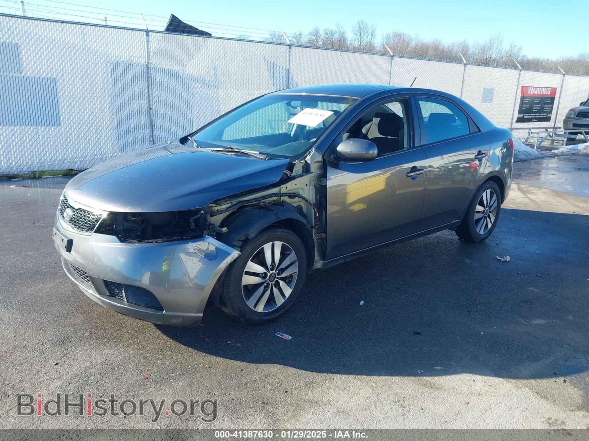 2013 KIA FORTE - VIN: KNAFU4A25D5728585 - Фото 2