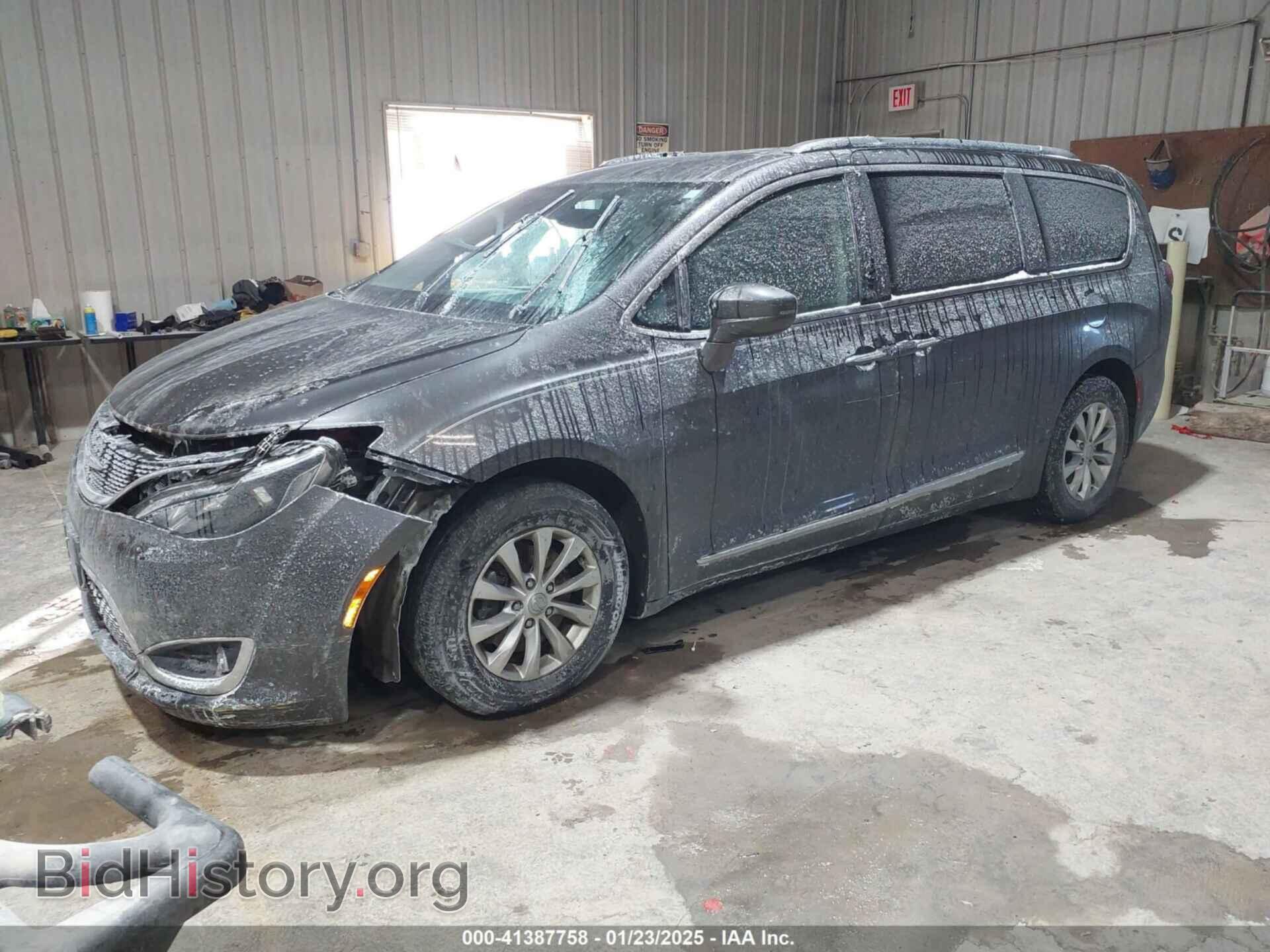 2018 CHRYSLER PACIFICA - VIN: 2C4RC1EG4JR356324 - Фото 2