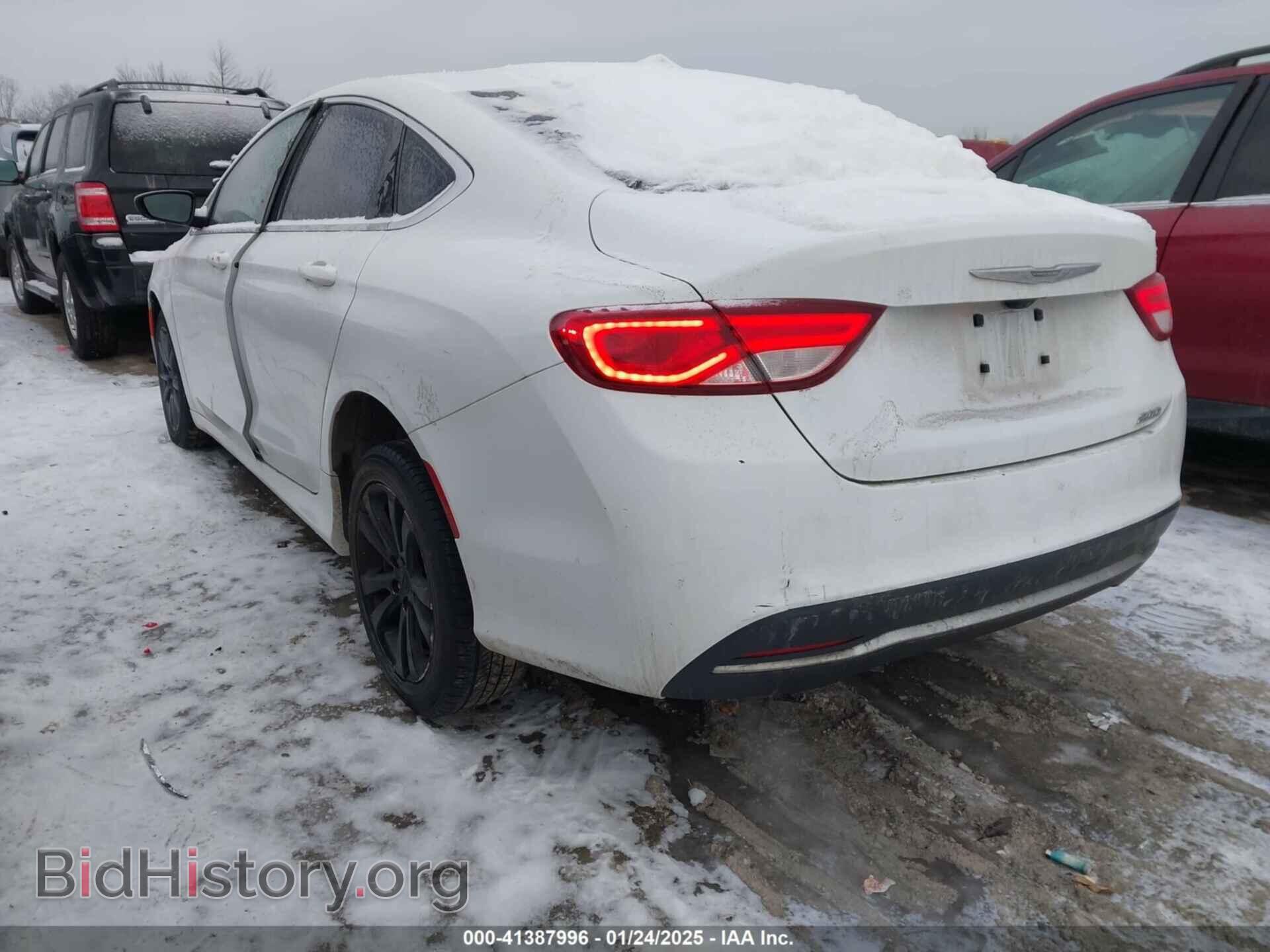 2016 CHRYSLER 200 - VIN: 1C3CCCAB5GN188201 - Фото 3