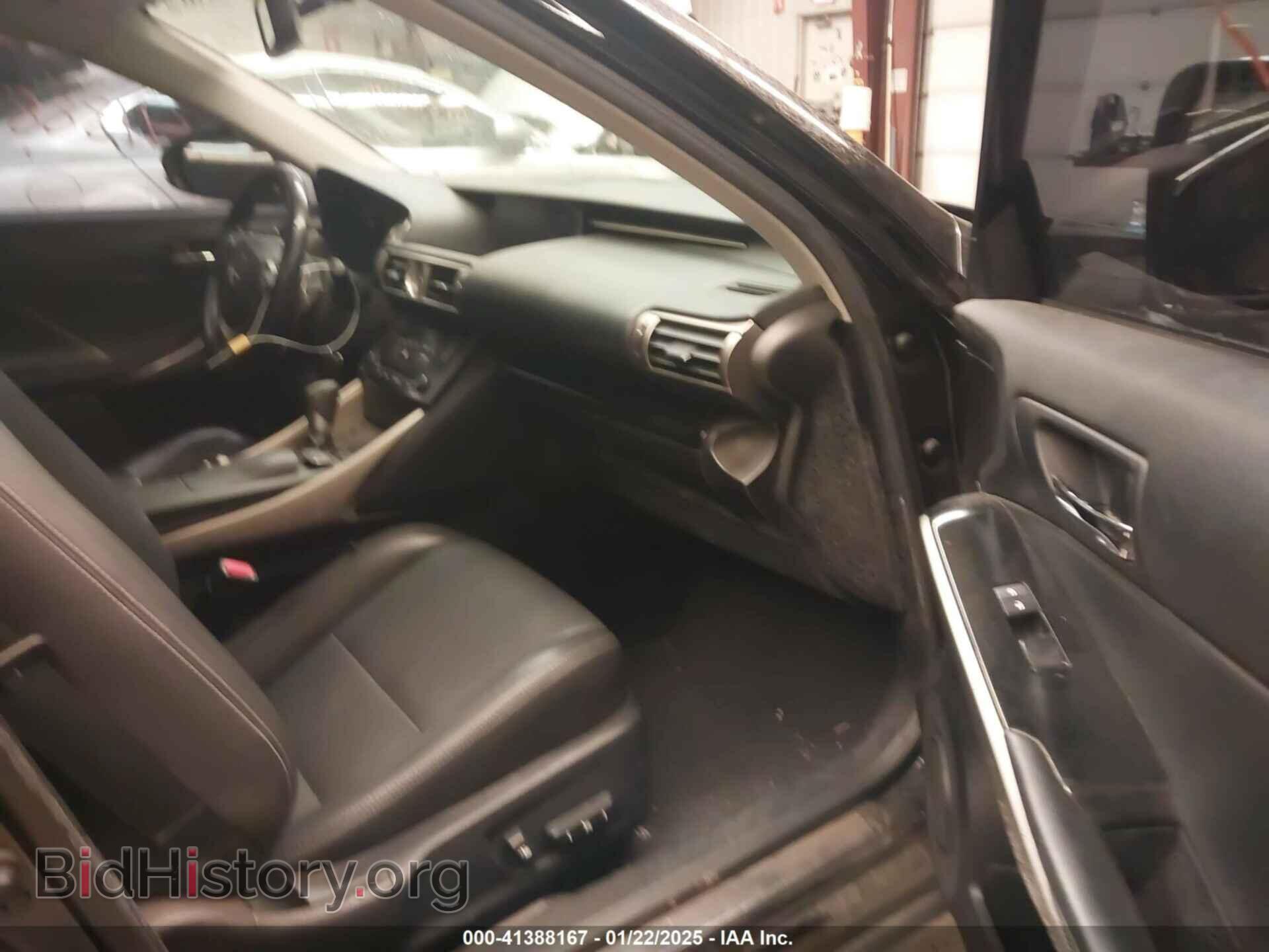 2014 LEXUS IS 250 - VIN: JTHCF1D21E5010901 - Photo 5