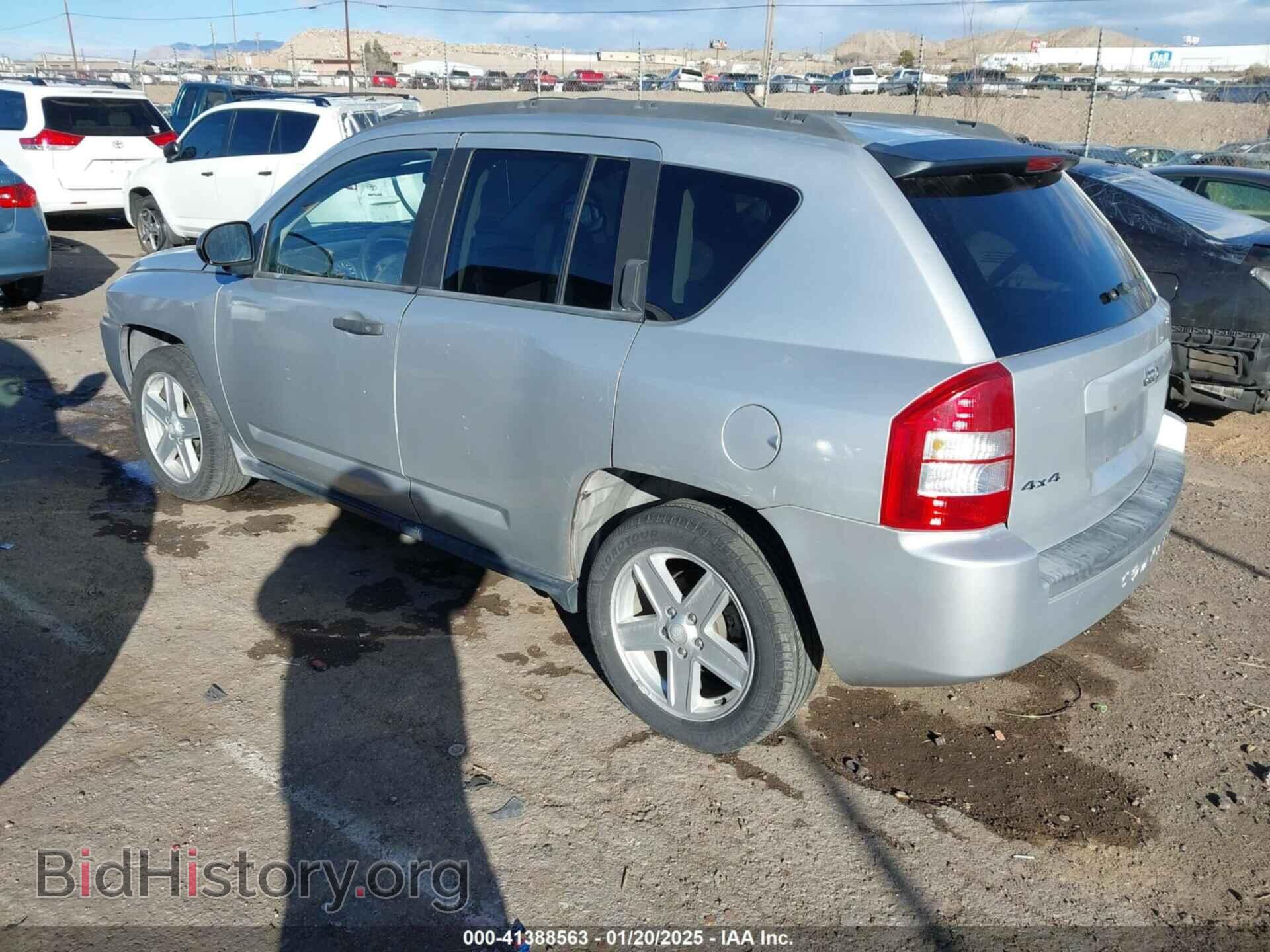 2007 JEEP COMPASS - VIN: 1J8FF47W47D153454 - Фото 3