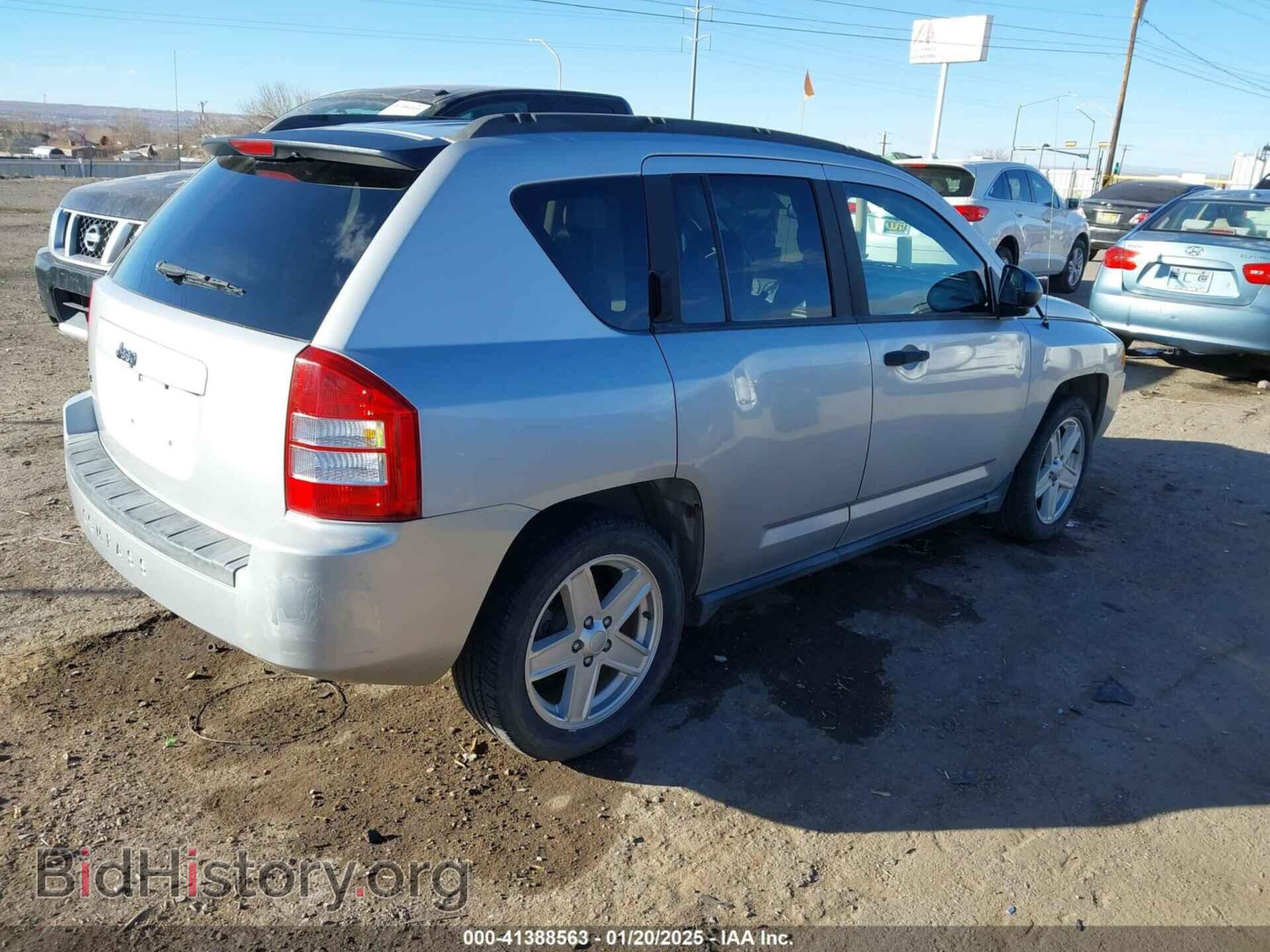 2007 JEEP COMPASS - VIN: 1J8FF47W47D153454 - Фото 4