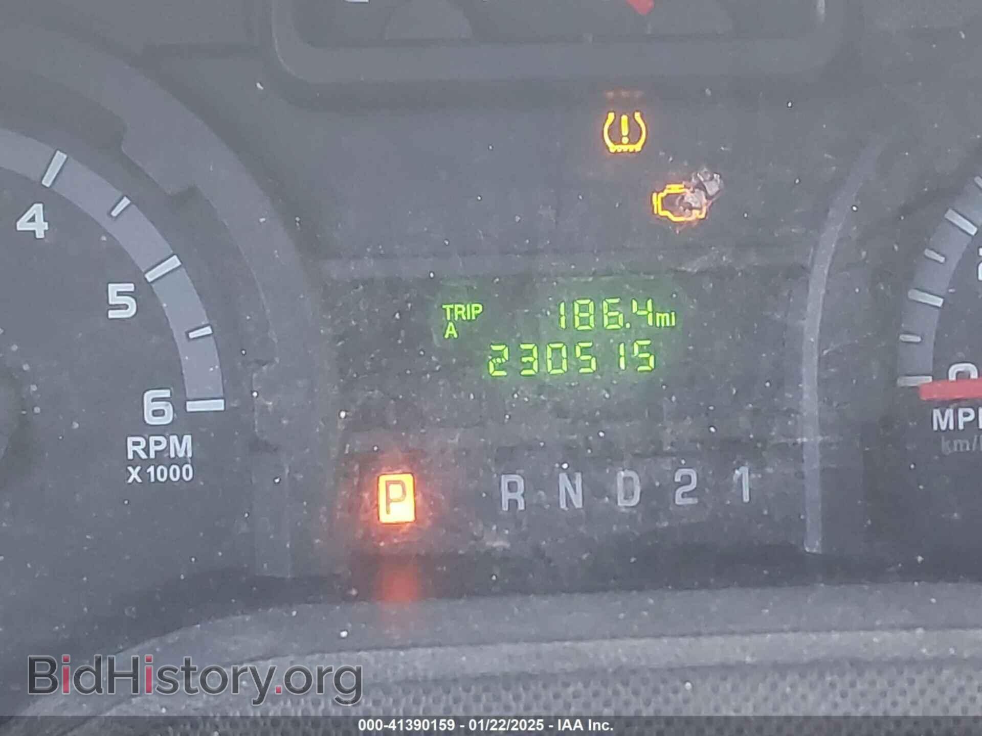 2010 FORD E-150 - VIN: 1FTNE1EW0ADA25968 - Фото 7