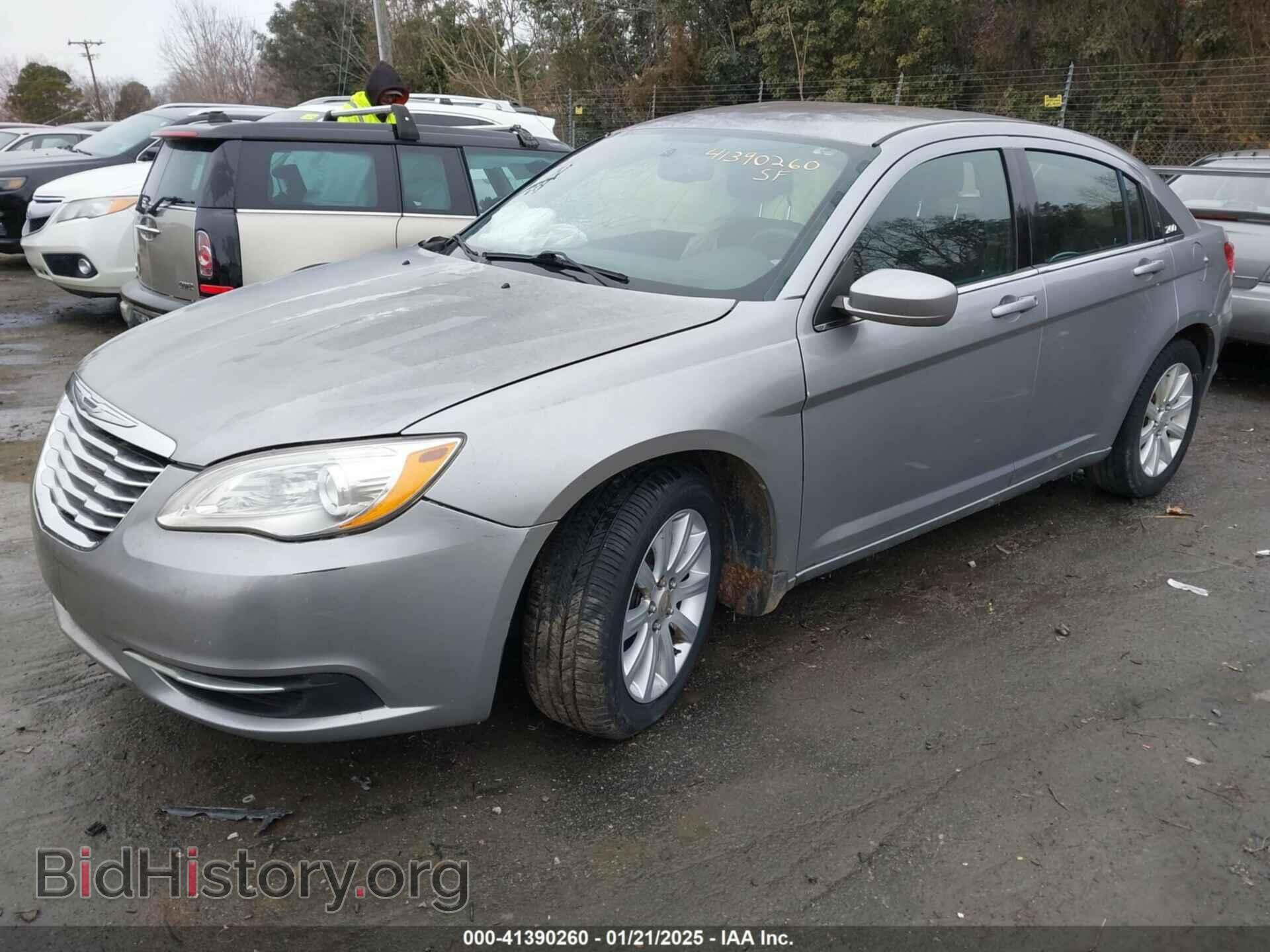 2013 CHRYSLER 200 - VIN: 1C3CCBBB6DN543073 - Photo 2