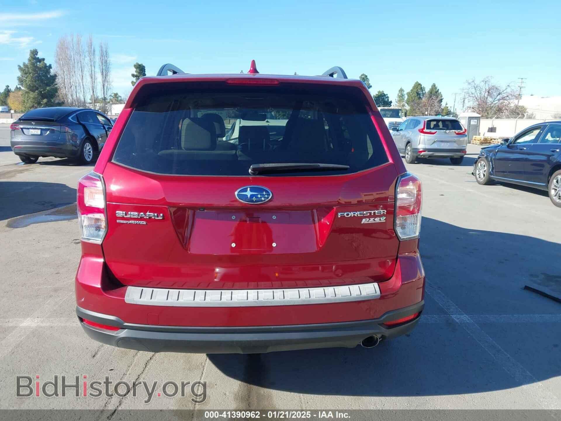 2017 SUBARU FORESTER - VIN: JF2SJALC8HH577407 - Фото 17