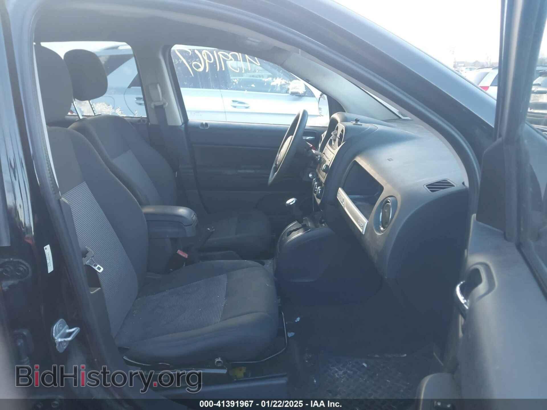 2014 JEEP COMPASS - VIN: 1C4NJDBB0ED563770 - Фото 5