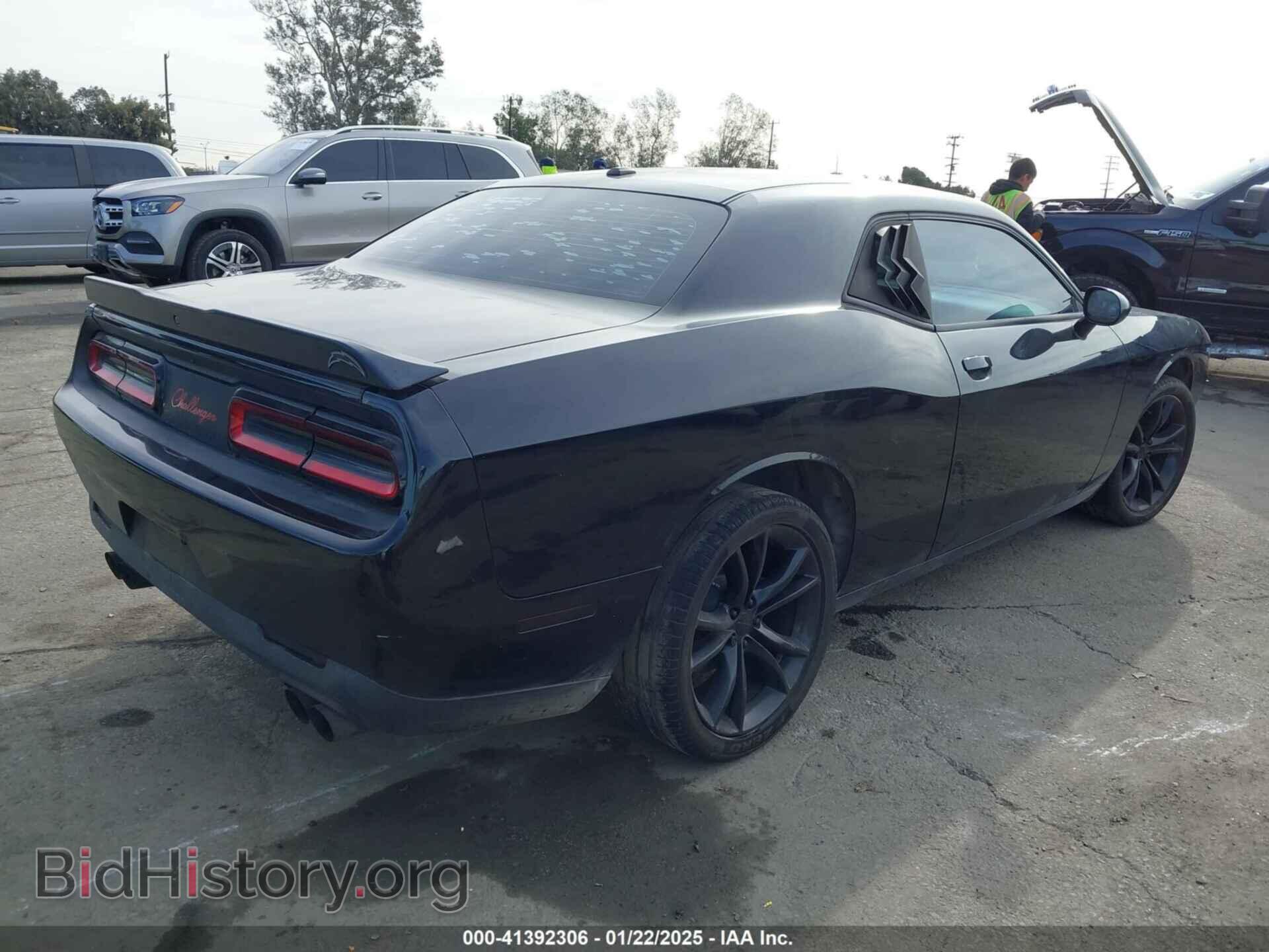 2018 DODGE CHALLENGER - VIN: 2C3CDZAG4JH216923 - Photo 4