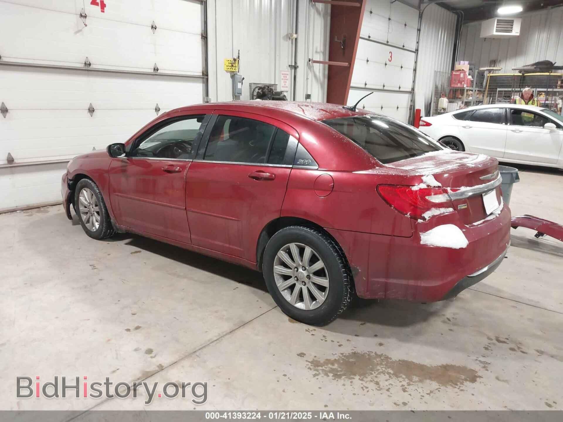 2013 CHRYSLER 200 - VIN: 1C3CCBBG2DN704109 - Фото 3