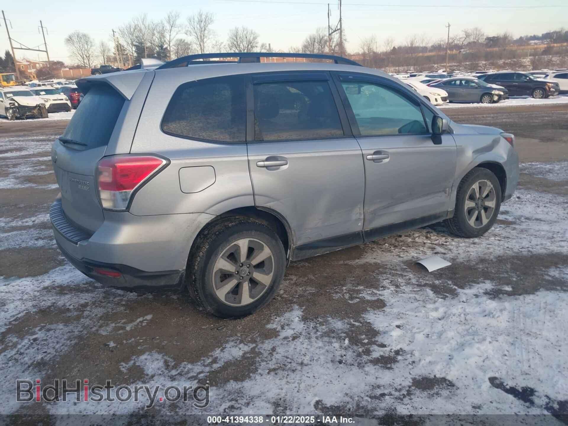 2017 SUBARU FORESTER - VIN: JF2SJAEC1HH567914 - Фото 4