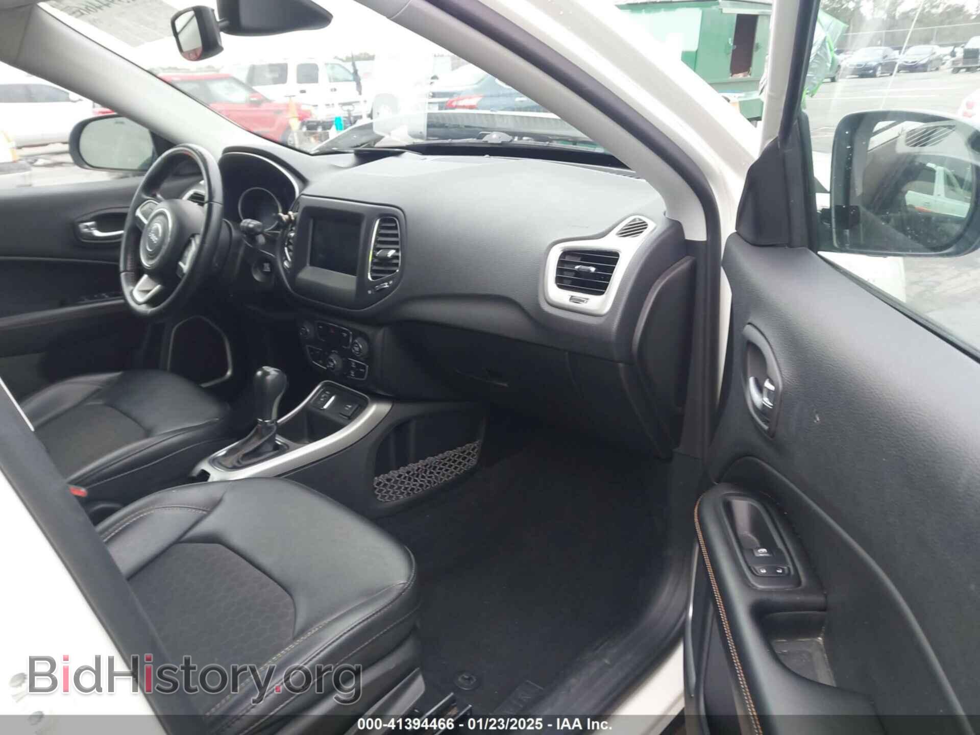2019 JEEP COMPASS - VIN: 3C4NJCBB8KT851794 - Фото 5