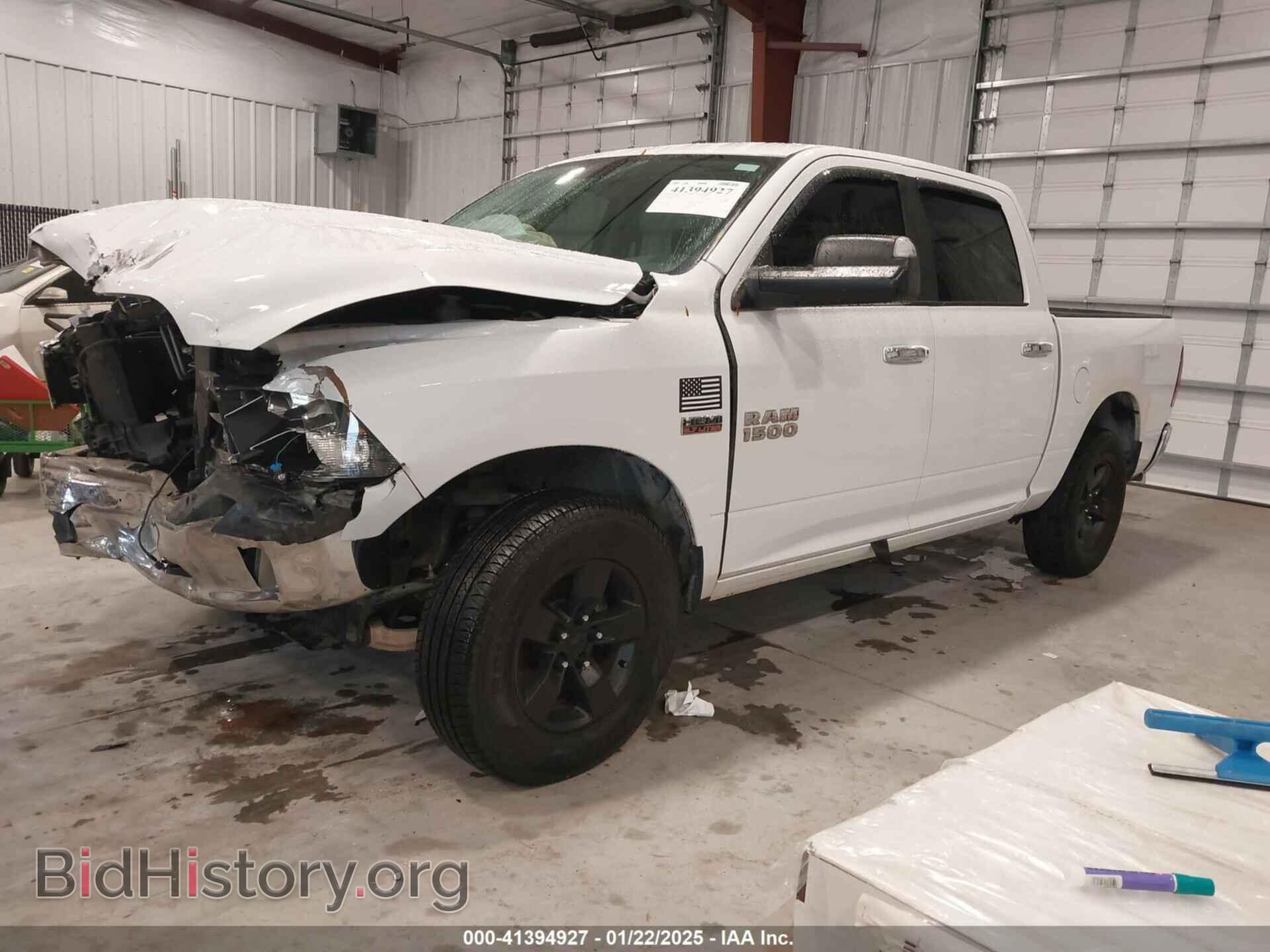 2018 RAM 1500 - VIN: 1C6RR7LT4JS250575 - Фото 2