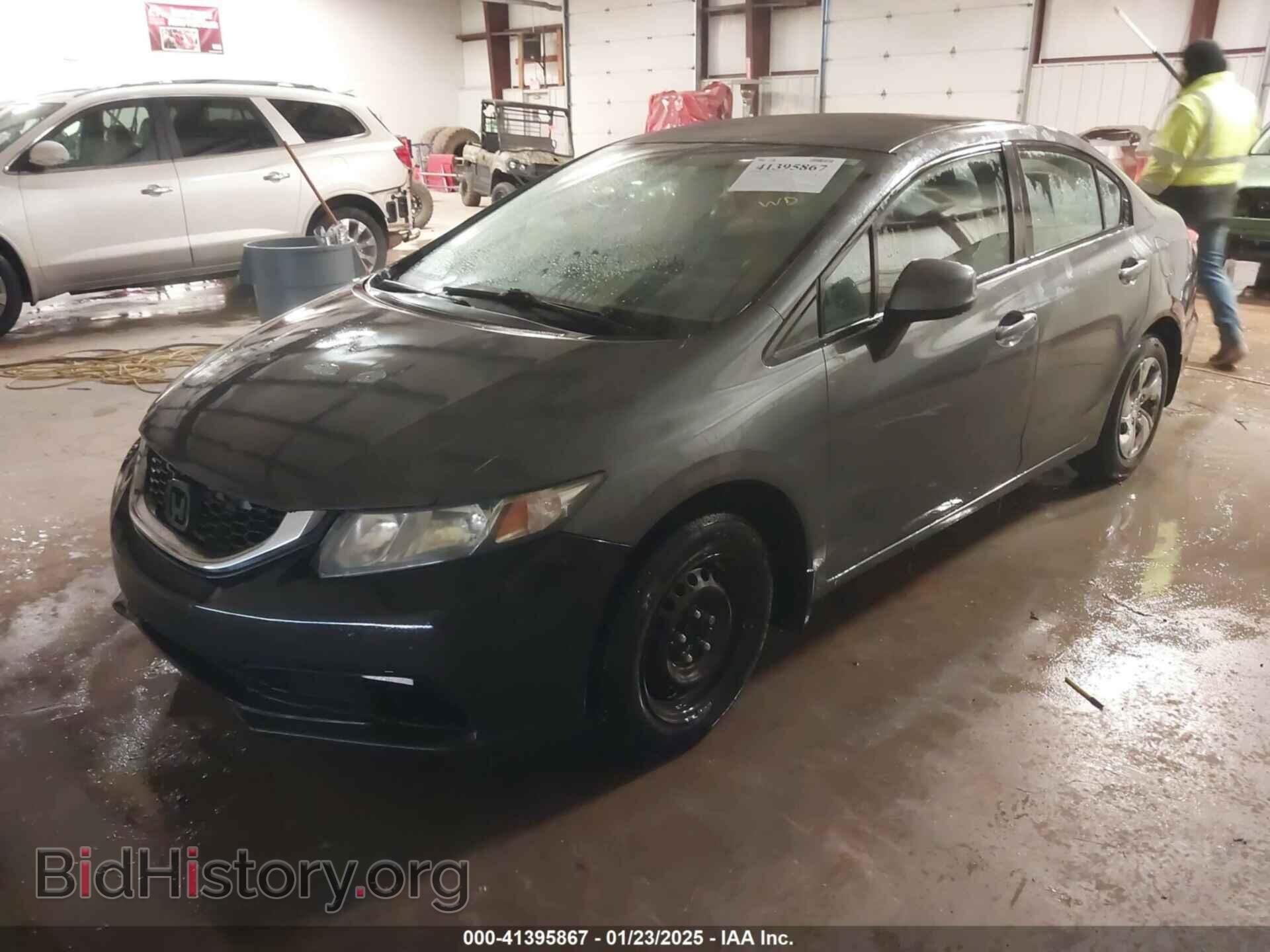 2013 HONDA CIVIC - VIN: 2HGFB2F50DH520768 - Фото 2