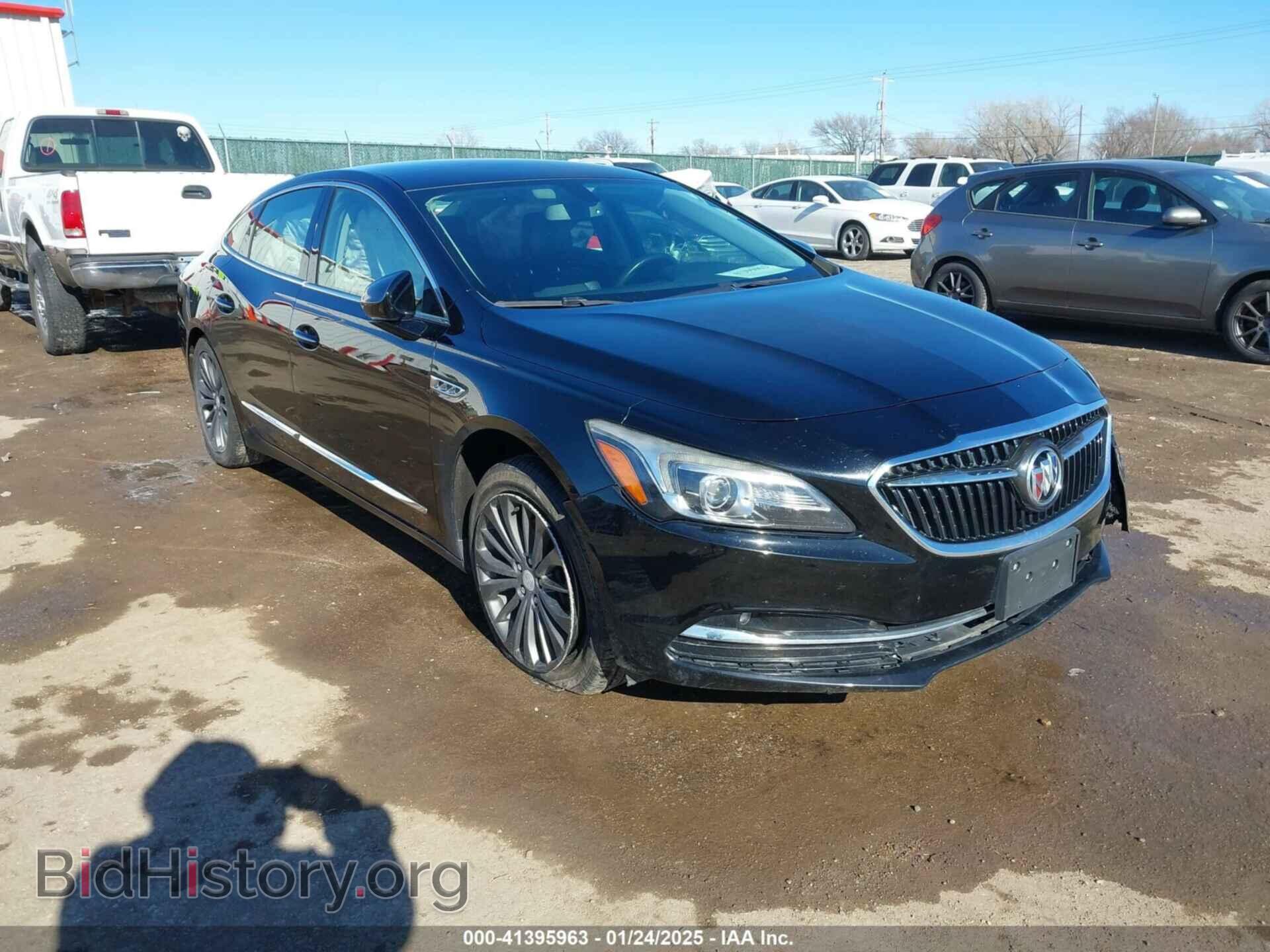 Photo 1G4ZP5SS3HU181027 - BUICK LACROSSE 2017
