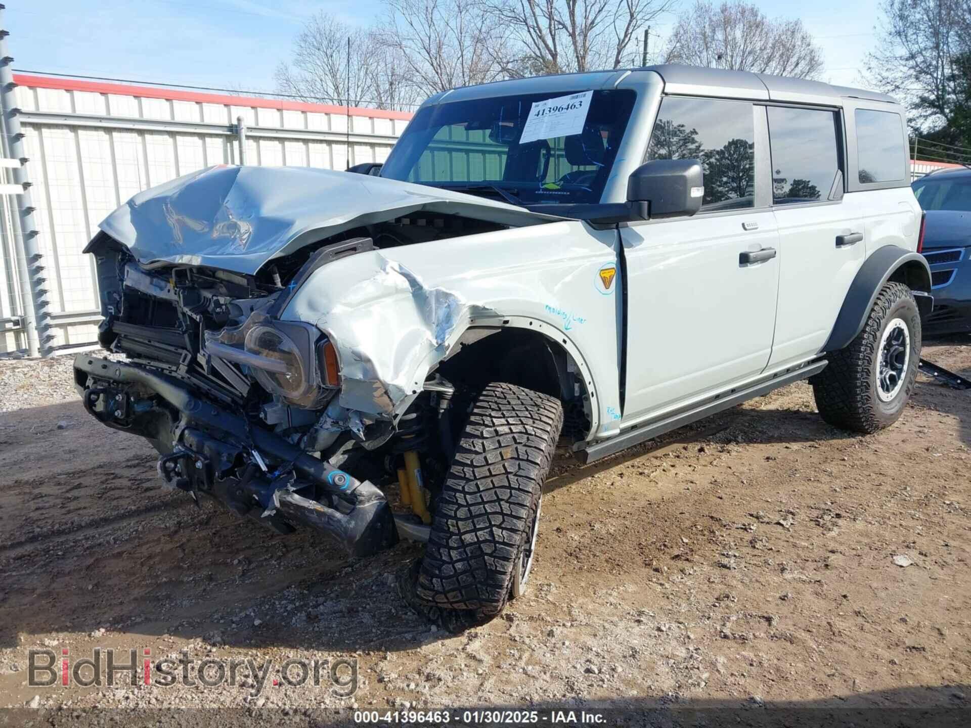 2023 FORD BRONCO - VIN: 1FMEE5DP7PLB86734 - Фото 2