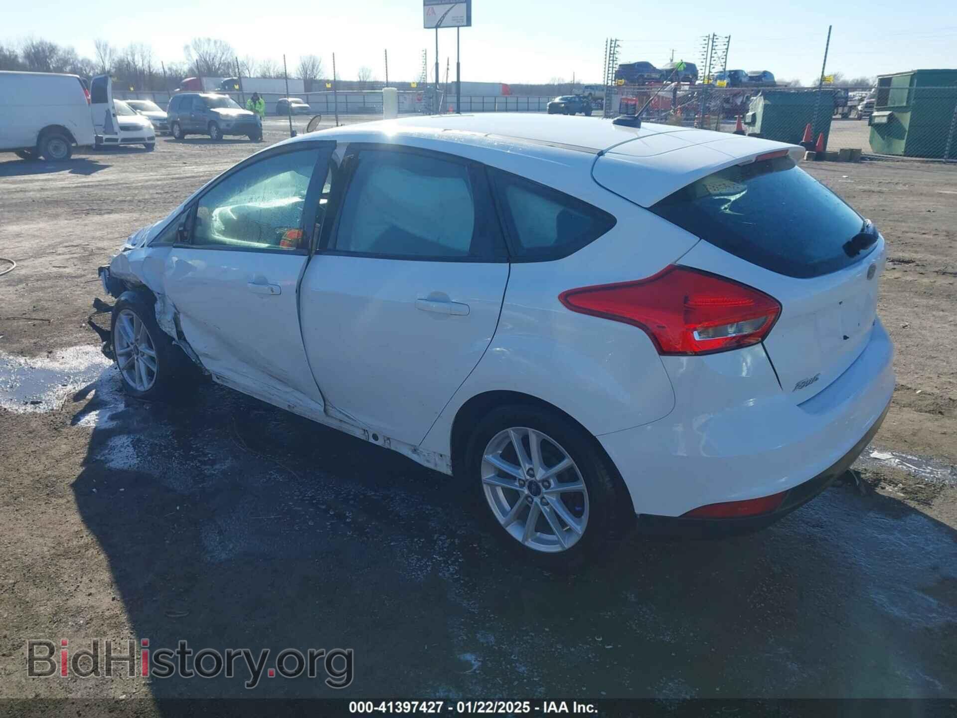 2018 FORD FOCUS - VIN: 1FADP3K20JL211136 - Фото 3