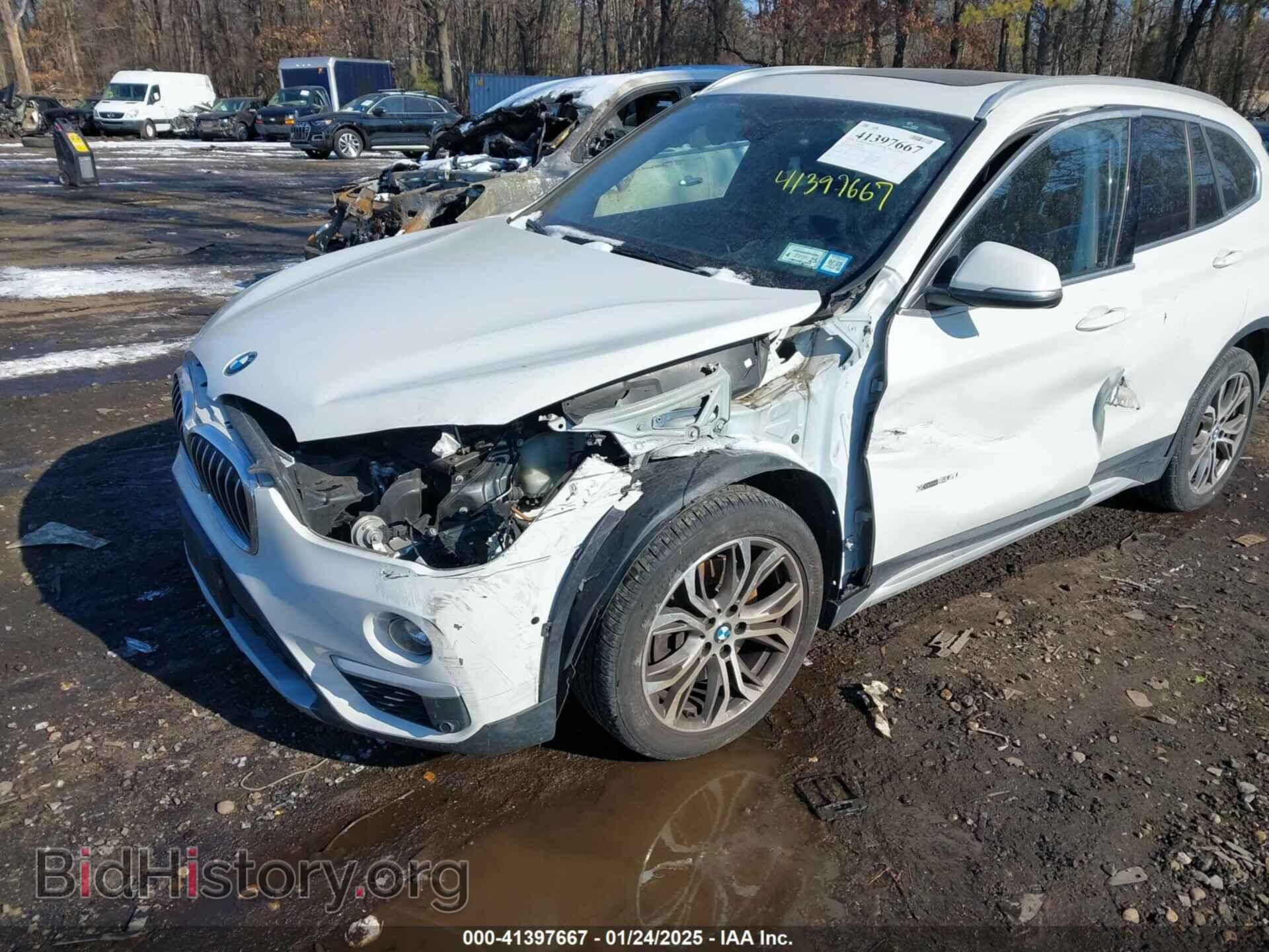 2017 BMW X1 - VIN: WBXHT3Z36H4A52364 - Фото 6