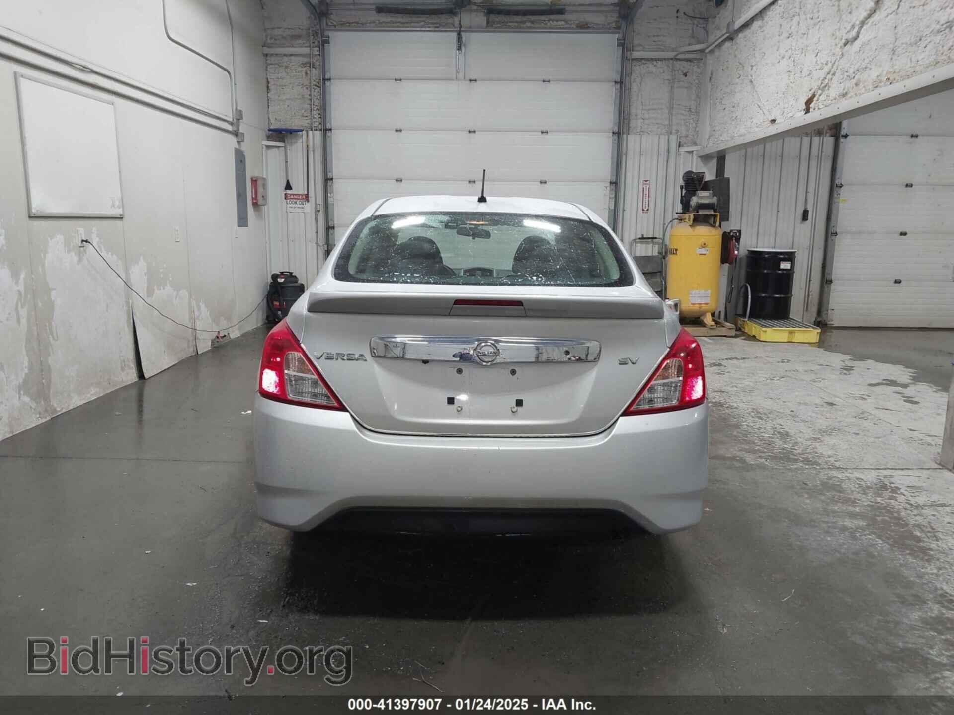 2019 NISSAN VERSA - VIN: 3N1CN7AP3KL856498 - Фото 16