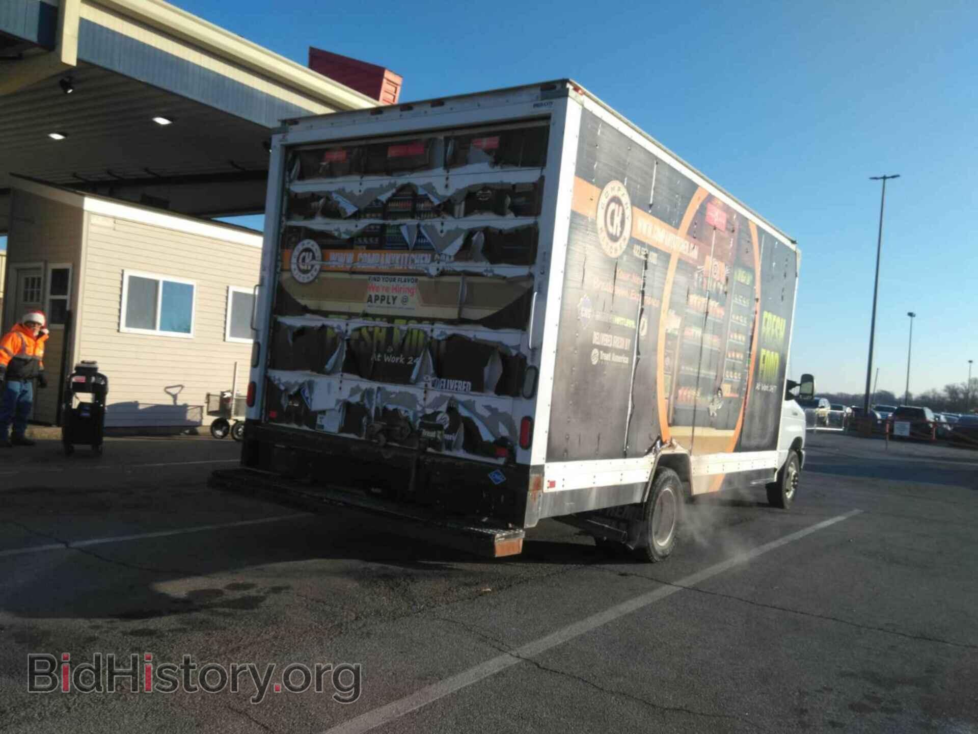 2013 FORD ECONOLINE - VIN: 1FDXE4FS2DDB28279 - Фото 5