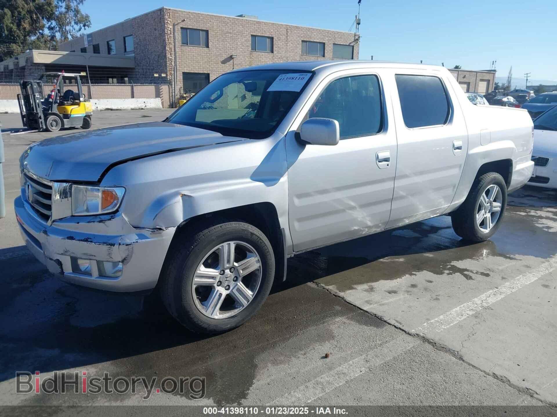 2013 HONDA RIDGELINE - VIN: 5FPYK1F59DB005072 - Фото 2