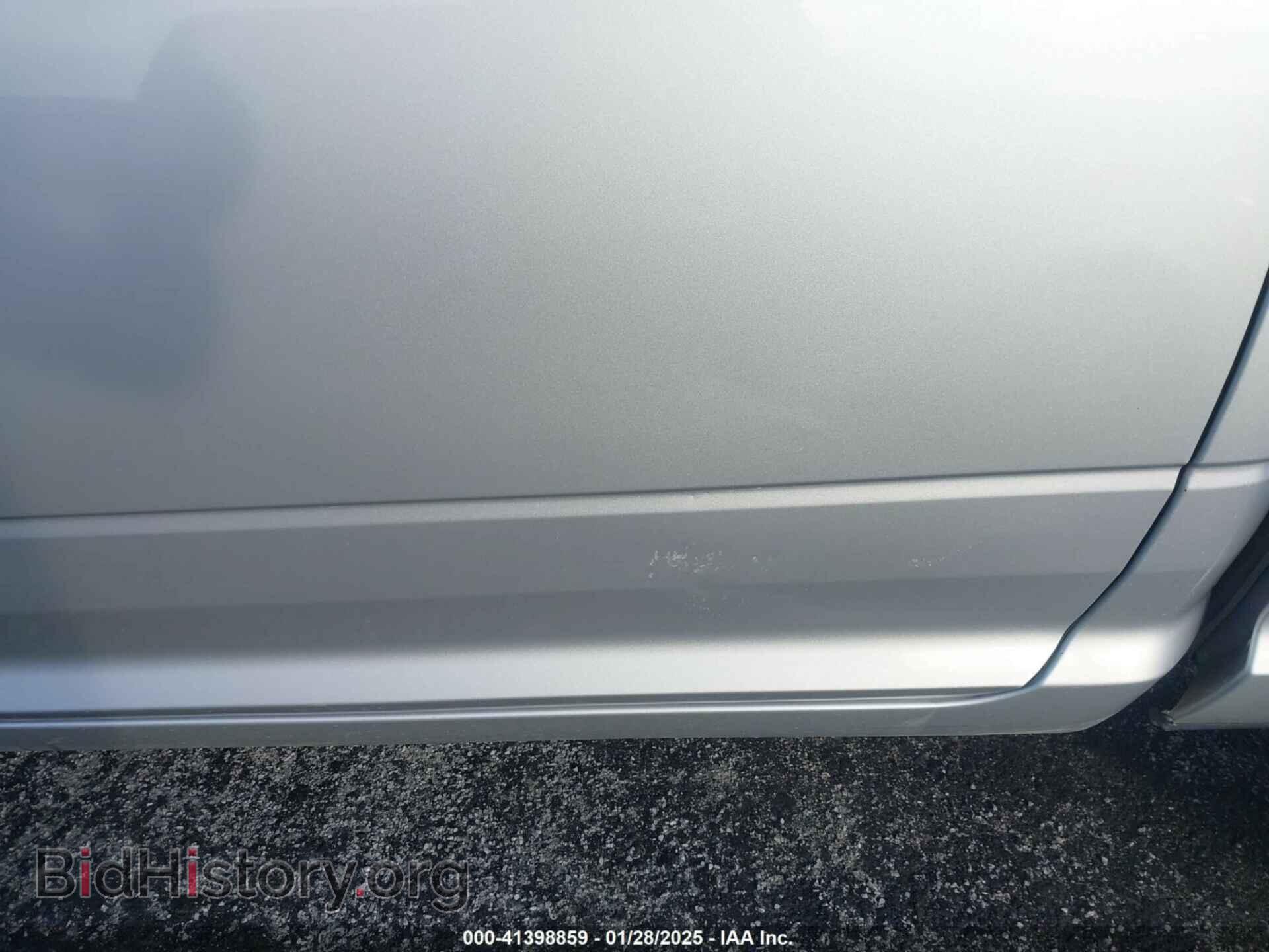2019 RAM 1500 CLASSIC - VIN: 1C6RR7LT4KS511558 - Photo 18