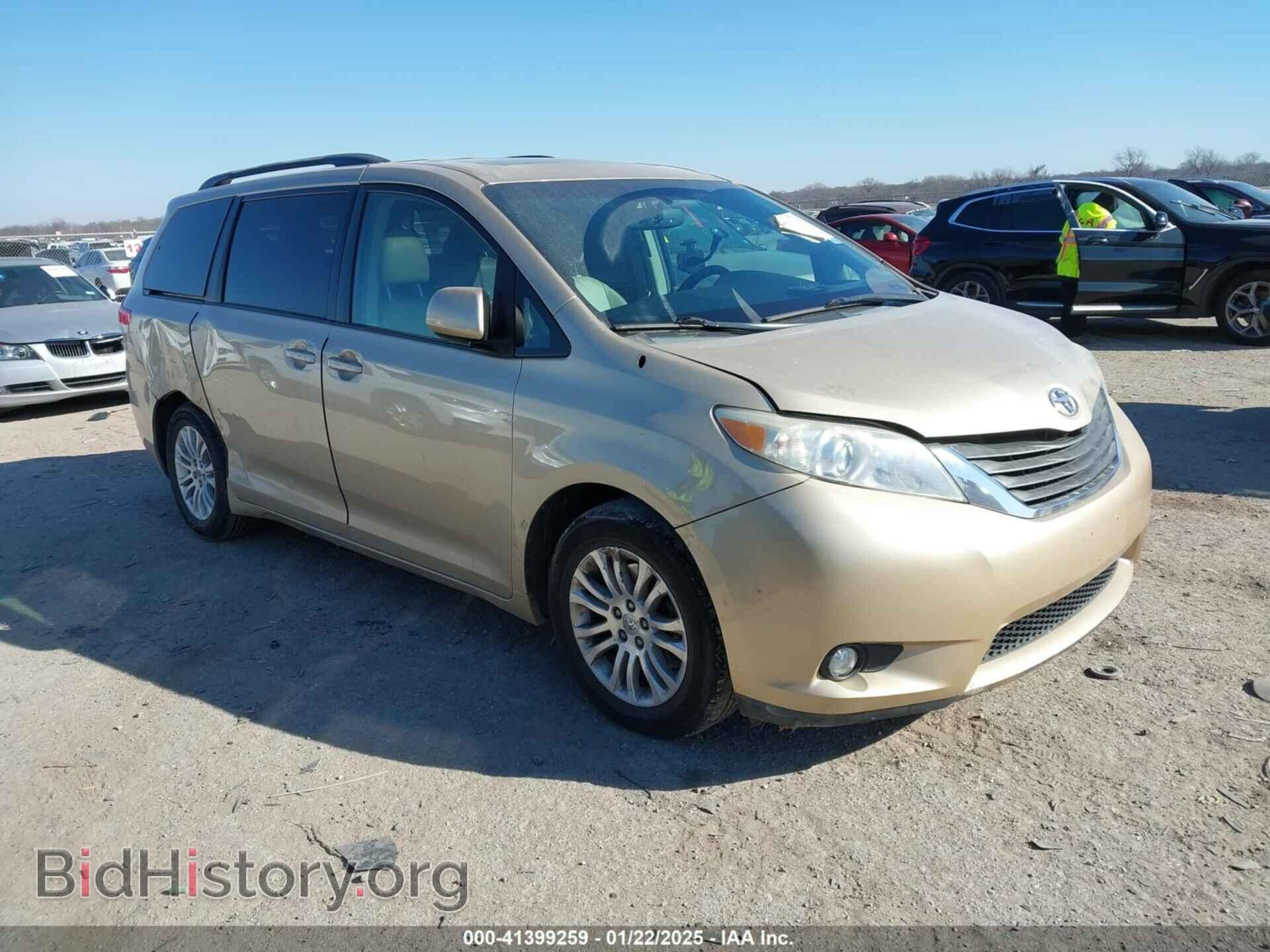 Фотография 5TDYK3DC2BS070523 - TOYOTA SIENNA 2011