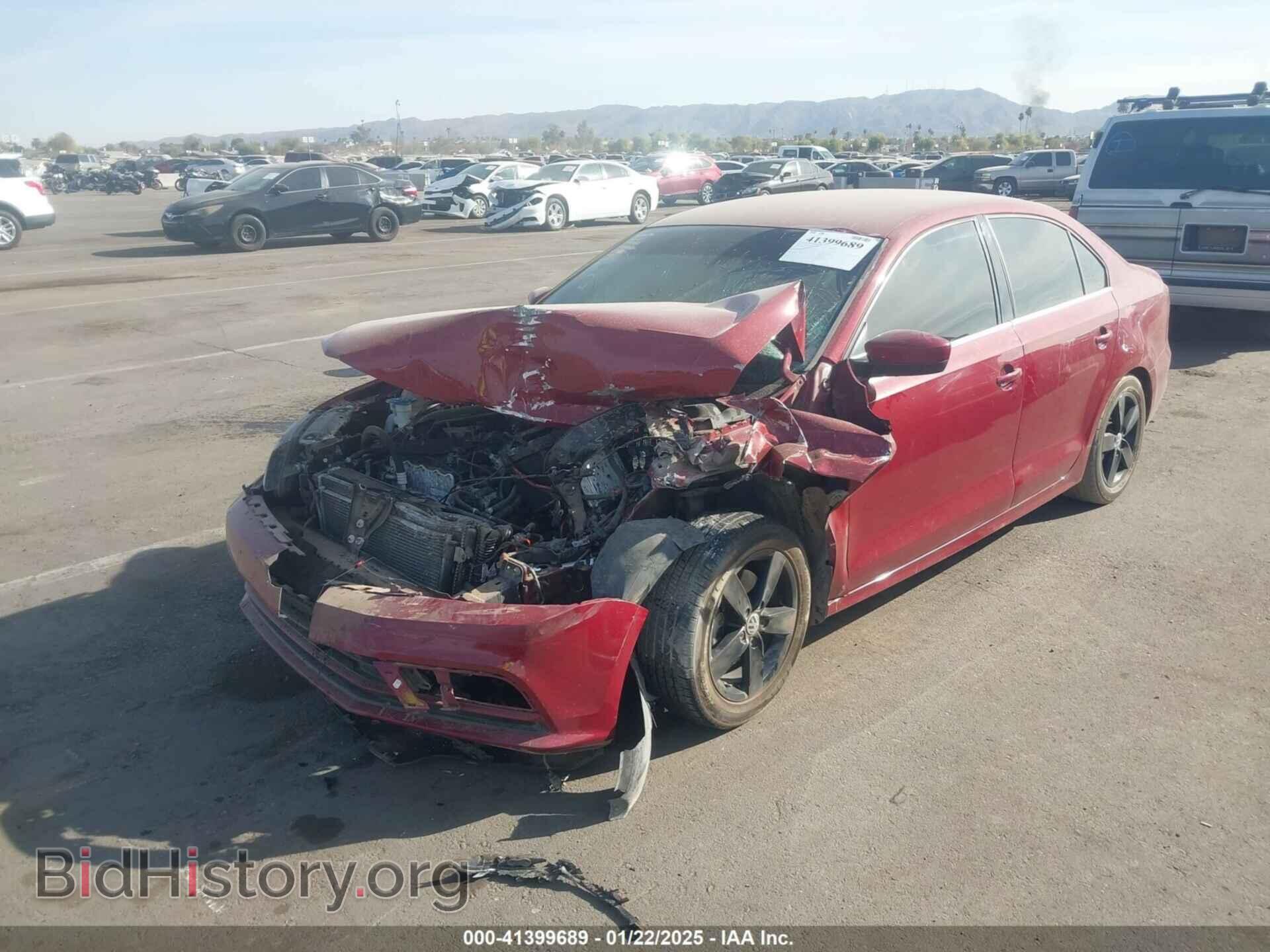 2017 VOLKSWAGEN JETTA - VIN: 3VW2B7AJ4HM237437 - Фото 2