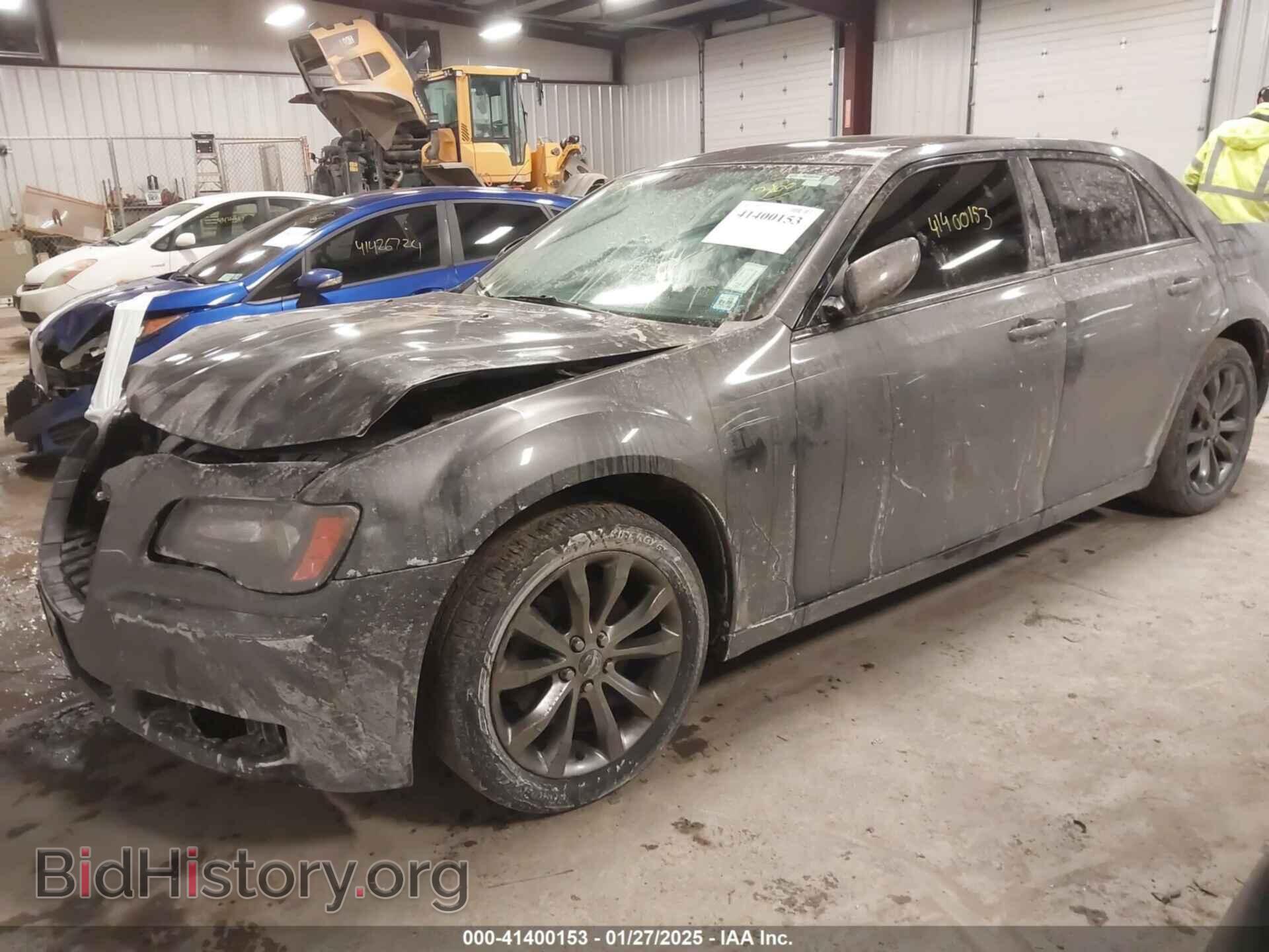 2014 CHRYSLER 300 - VIN: 2C3CCAGG0EH297937 - Фото 2