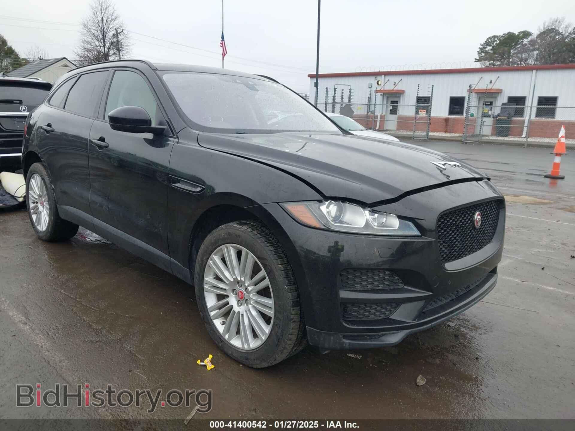 Фотография SADCJ2BV0HA493669 - JAGUAR F-PACE 2017