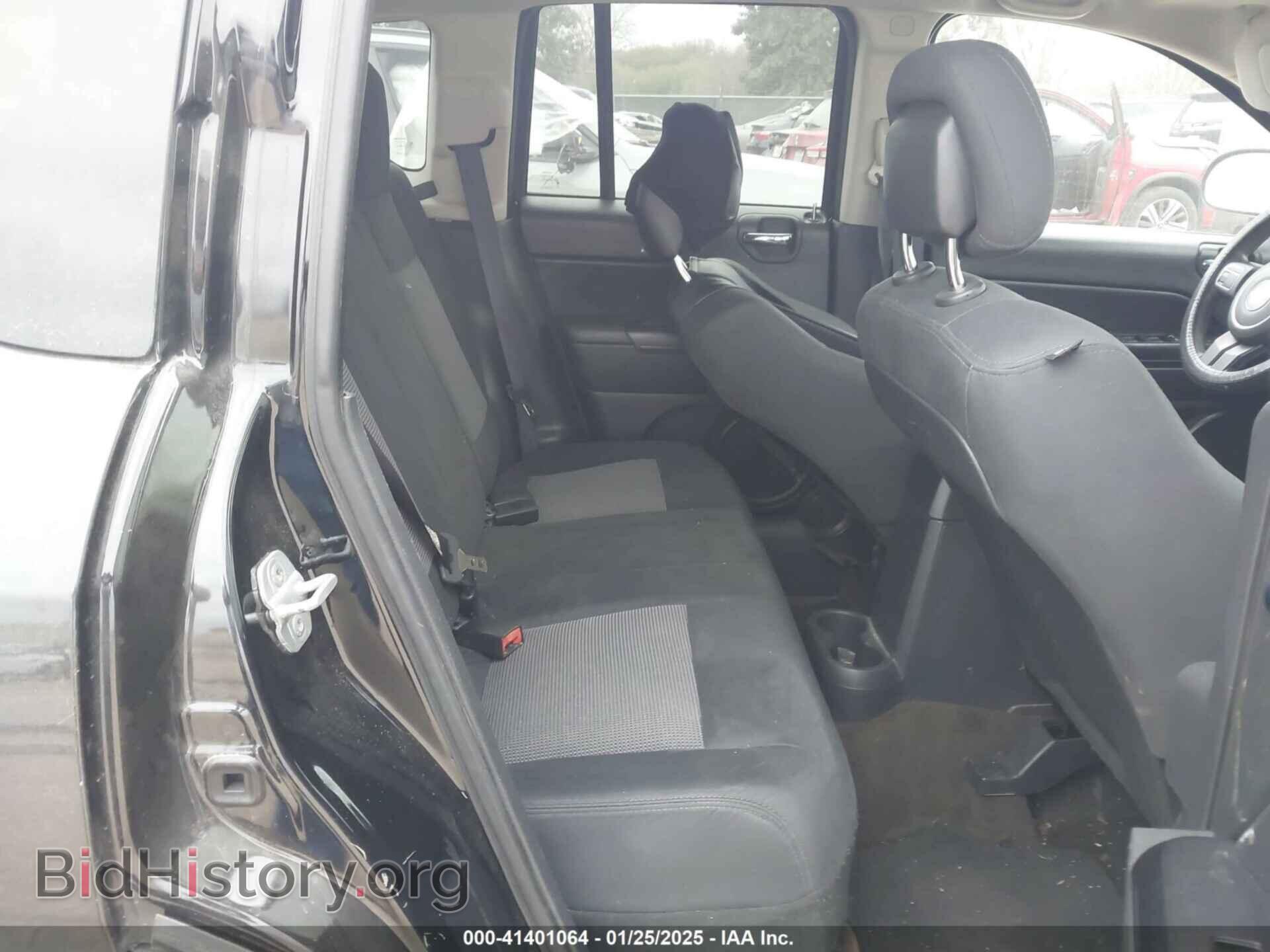 2014 JEEP COMPASS - VIN: 1C4NJCBAXED572929 - Фото 8