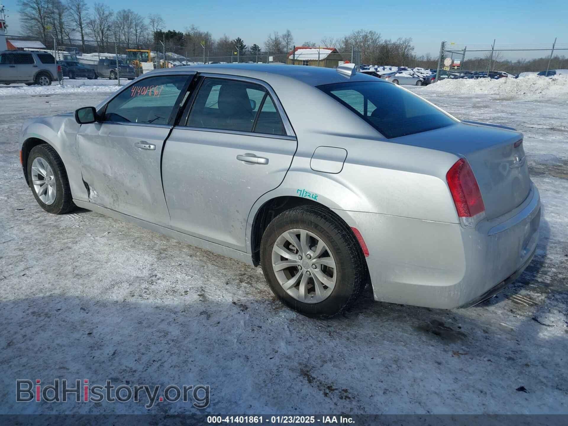 2023 CHRYSLER 300 - VIN: 2C3CCAAG8PH706276 - Фото 3