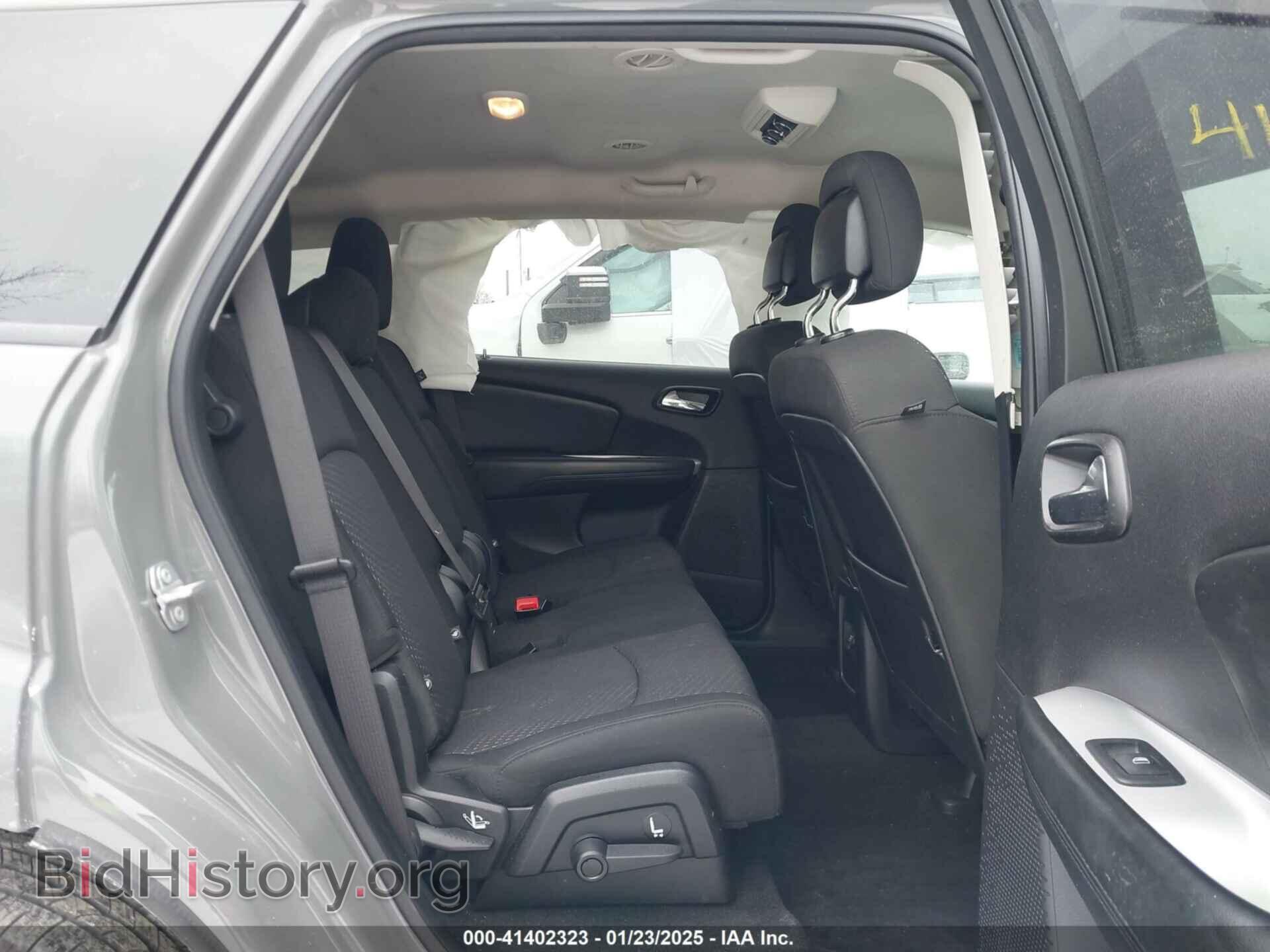 2020 DODGE JOURNEY - VIN: 3C4PDCAB0LT237390 - Фото 8
