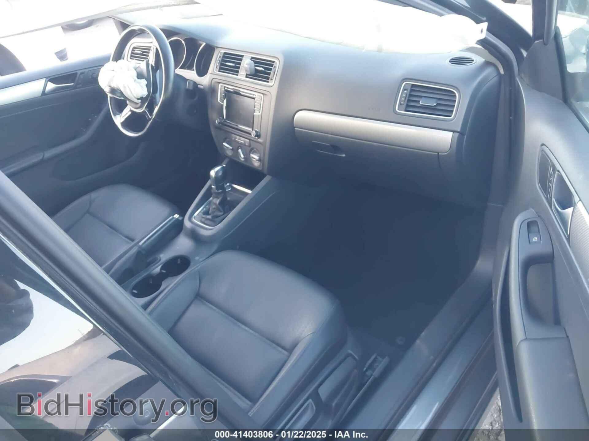 2017 VOLKSWAGEN JETTA - VIN: 3VWDB7AJ5HM205427 - Фото 5