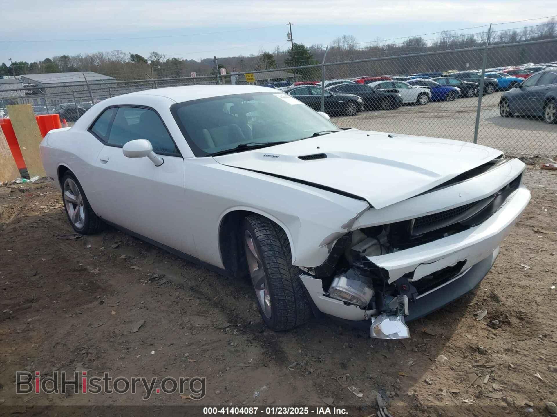 Photo 2C3CDYBT8DH724368 - DODGE CHALLENGER 2013