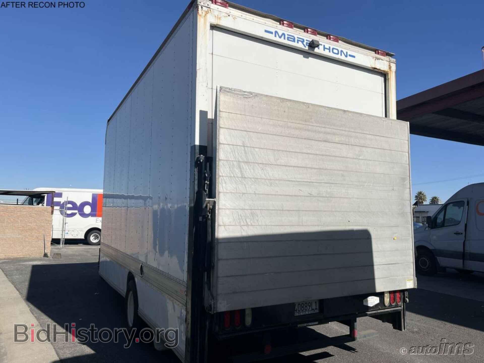 2010 FORD E-450 CUTAWAY - VIN: 1FDXE4FS7ADA97283 - Фото 5