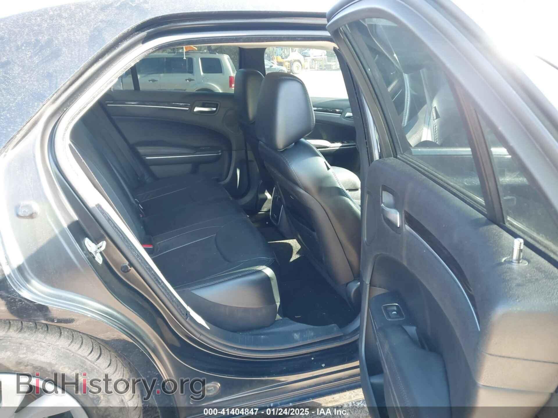 2015 CHRYSLER 300 - VIN: 2C3CCAAG5FH921788 - Фото 8