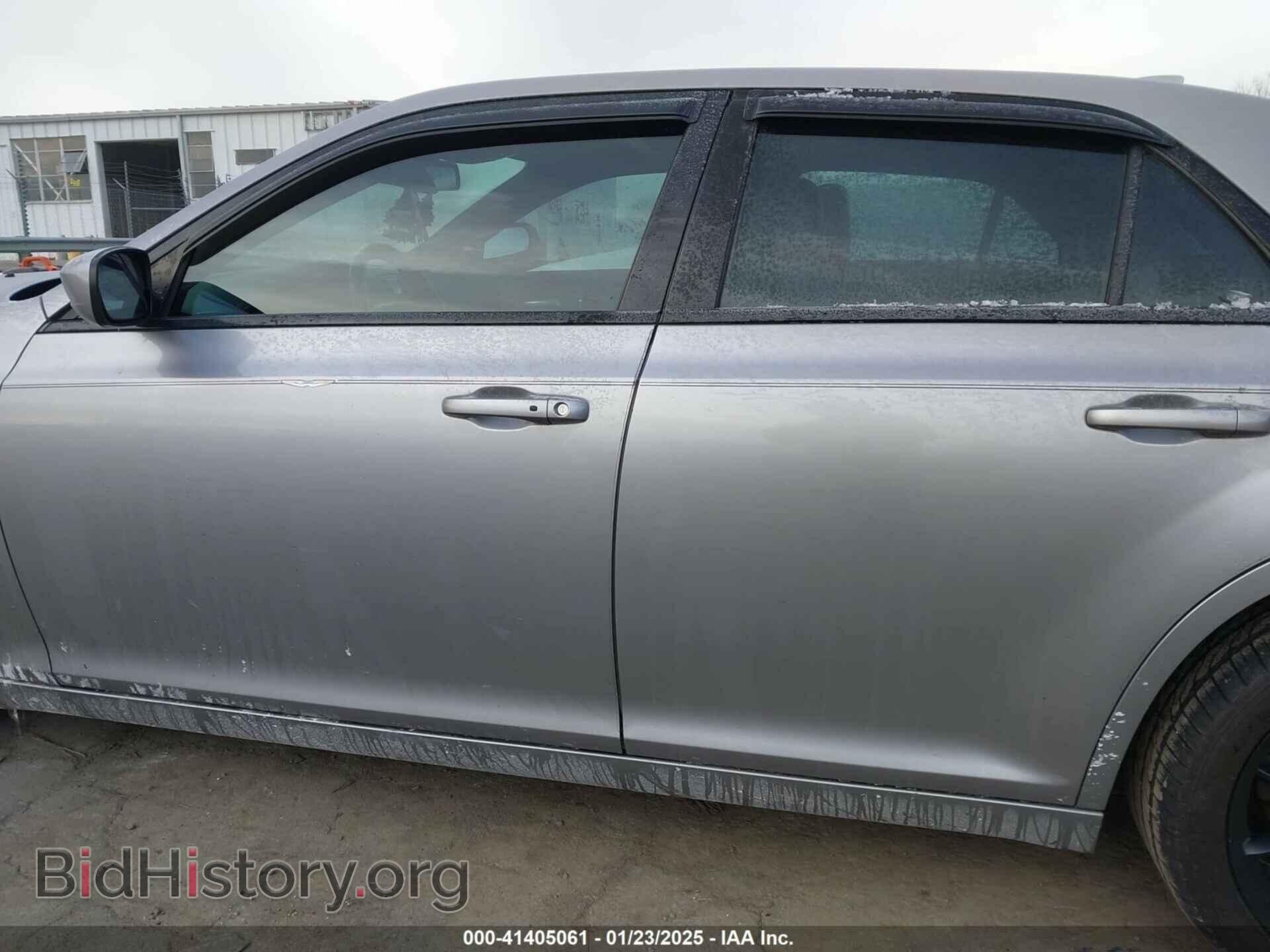 2016 CHRYSLER 300 - VIN: 2C3CCABG4GH207828 - Фото 14