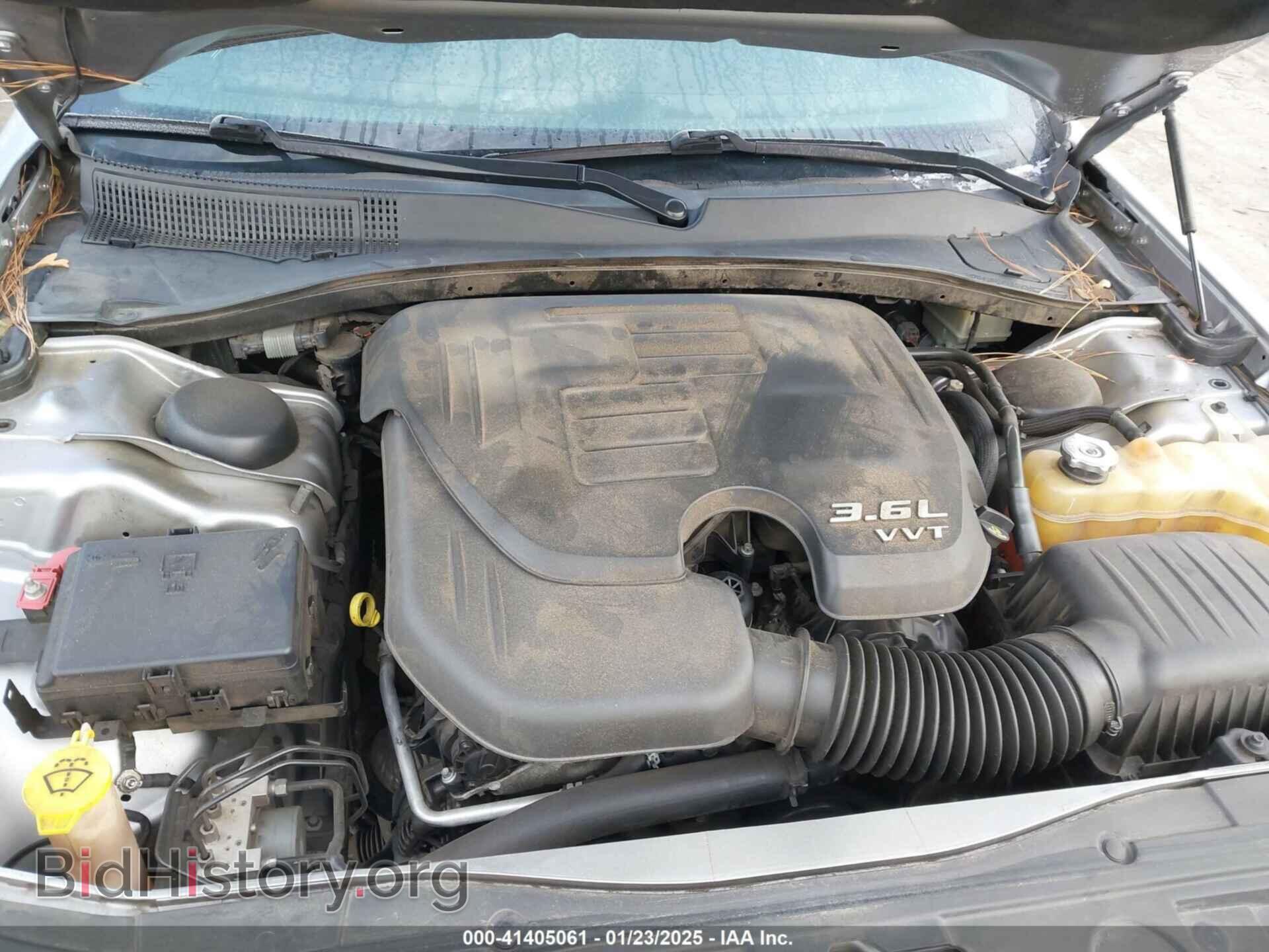 2016 CHRYSLER 300 - VIN: 2C3CCABG4GH207828 - Фото 10