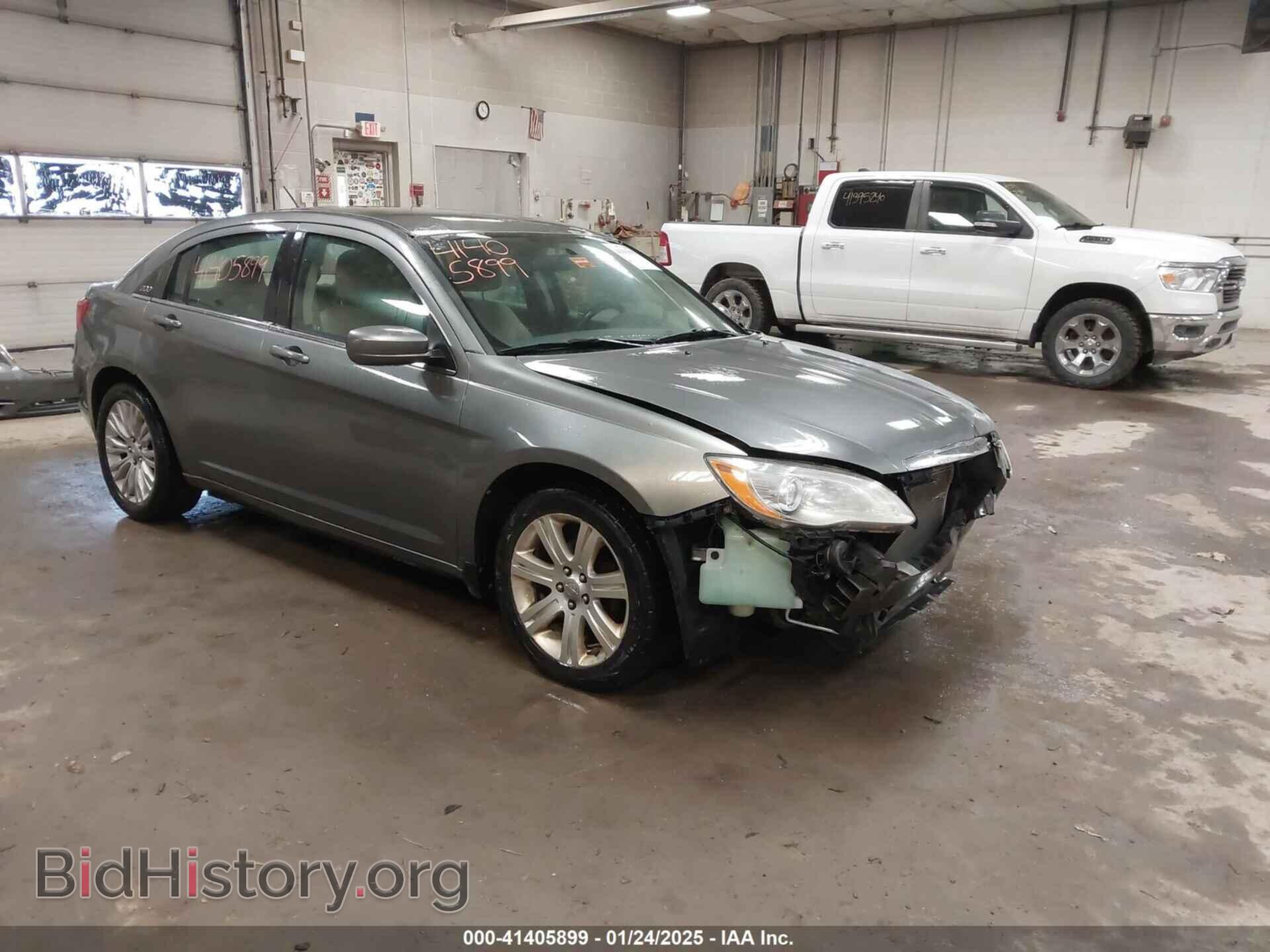 Фотография 1C3CCBBB7DN570797 - CHRYSLER 200 2013