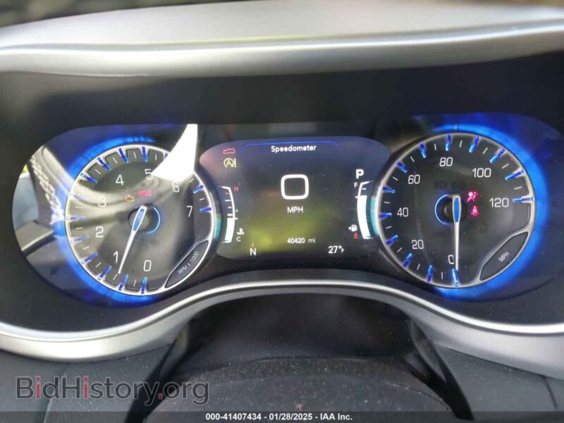 2020 Chrysler PACIFICA (VIN 2C4RC1EG3LR269792) — фото 7 из 16