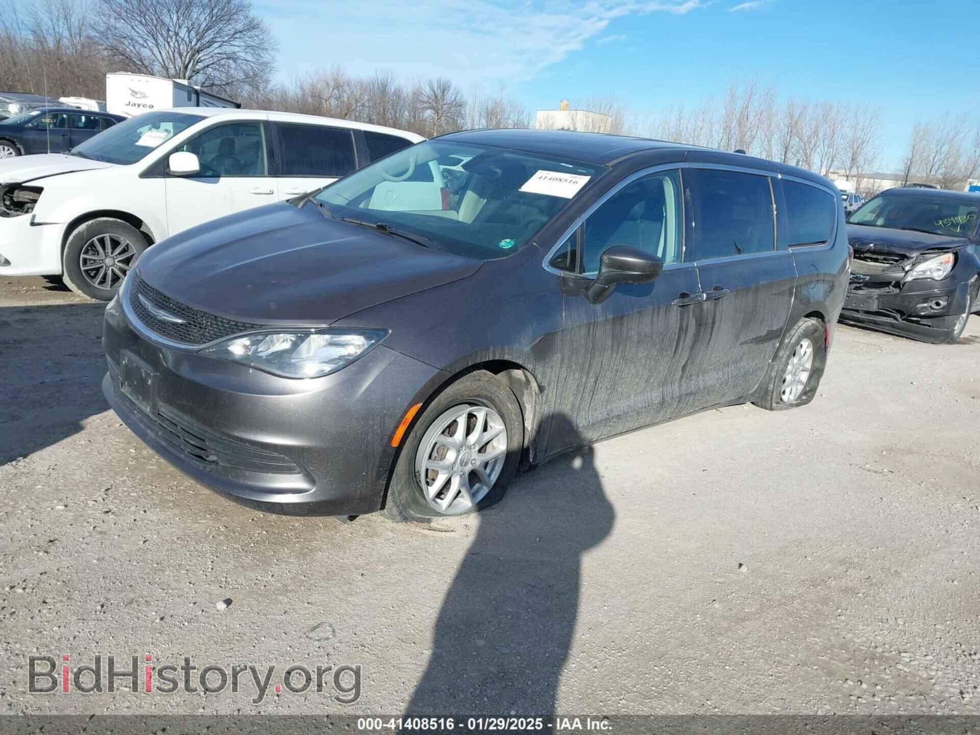 2017 CHRYSLER PACIFICA - VIN: 2C4RC1DG9HR638390 - Фото 2