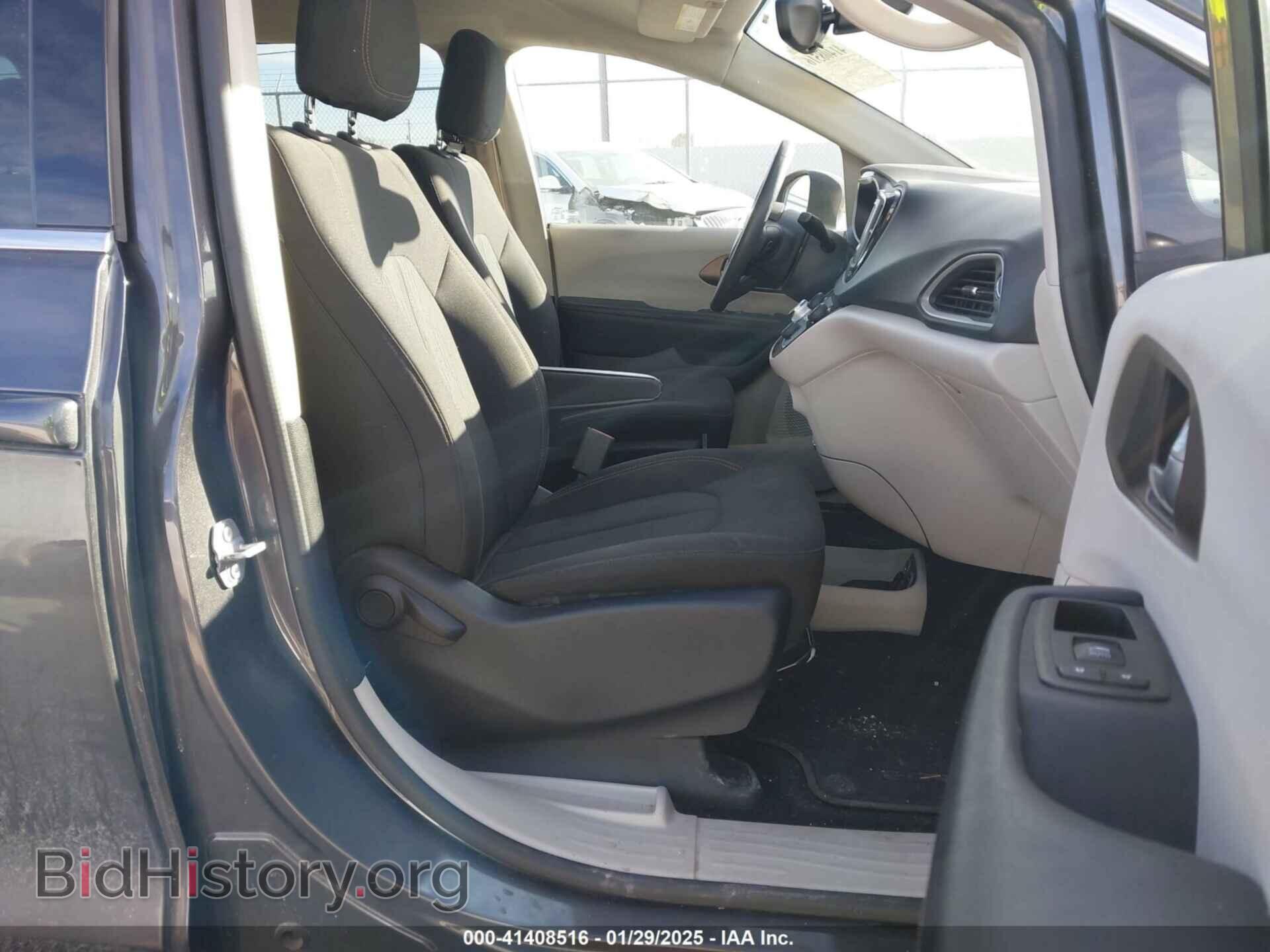 2017 CHRYSLER PACIFICA - VIN: 2C4RC1DG9HR638390 - Фото 5