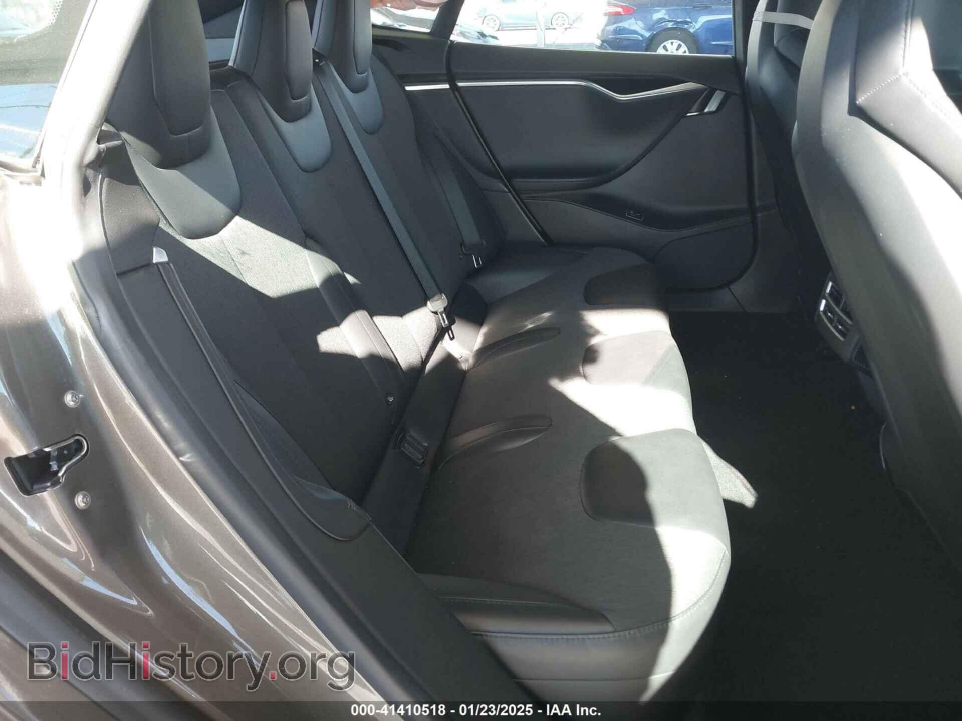 2015 TESLA MODEL S - VIN: 5YJSA1E28FF120273 - Фото 8