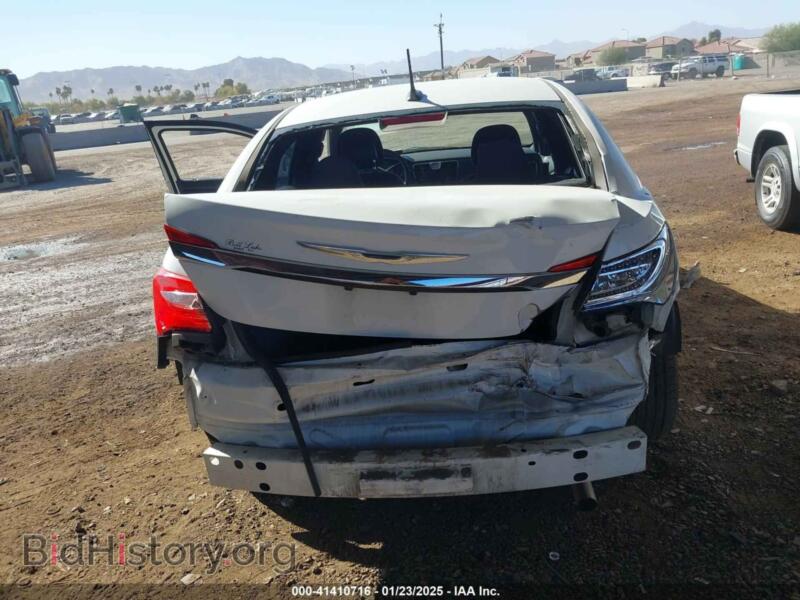 2013 Chrysler 200 (VIN 1C3CCBAB7DN688687) — photo 6 of 16