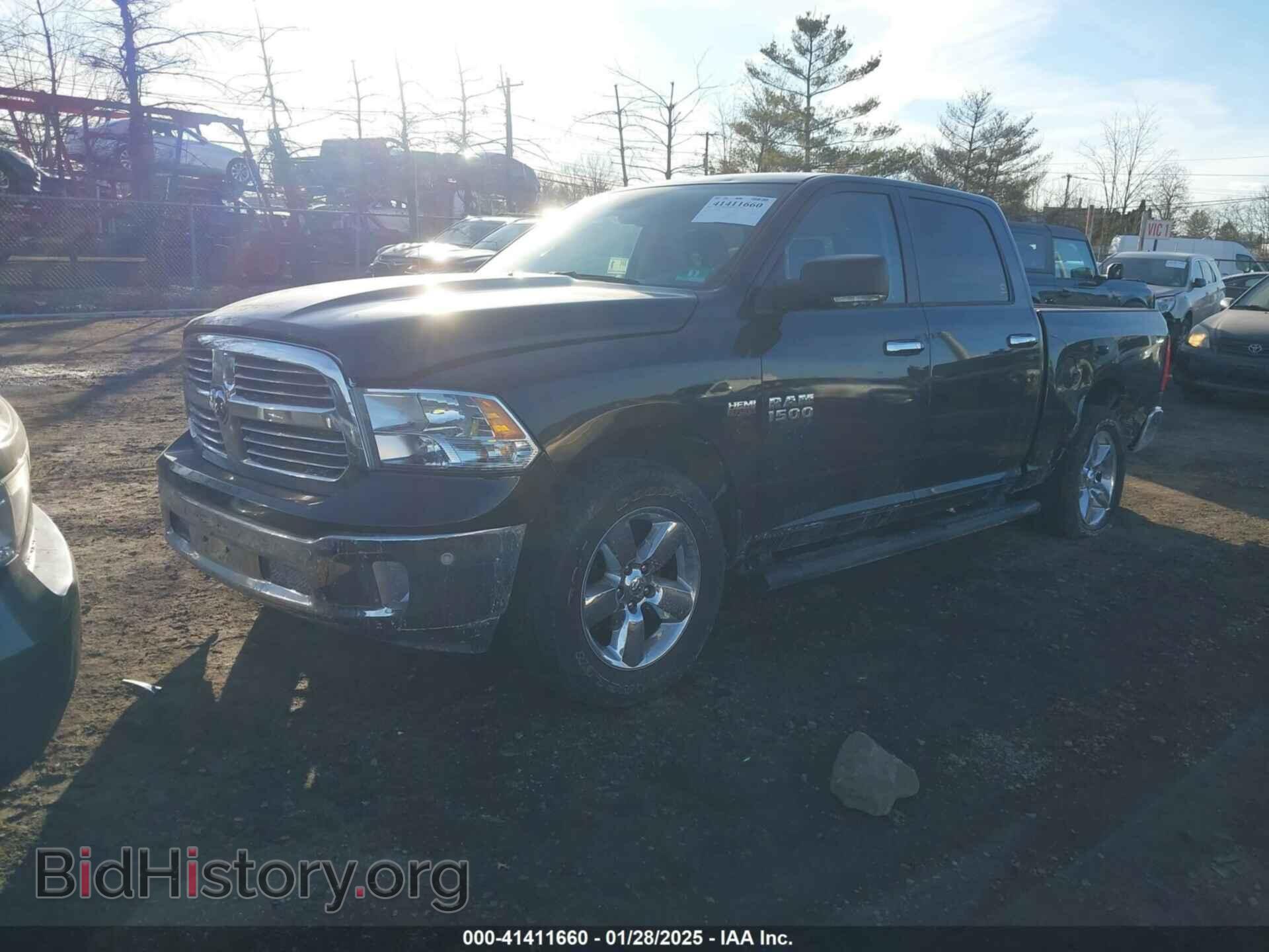 2018 RAM 1500 - VIN: 1C6RR7LTXJS332682 - Фото 2
