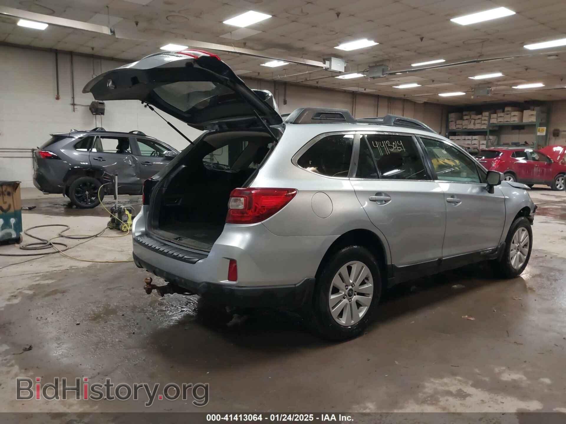 2015 SUBARU OUTBACK - VIN: 4S4BSACC2F3210665 - Фото 4