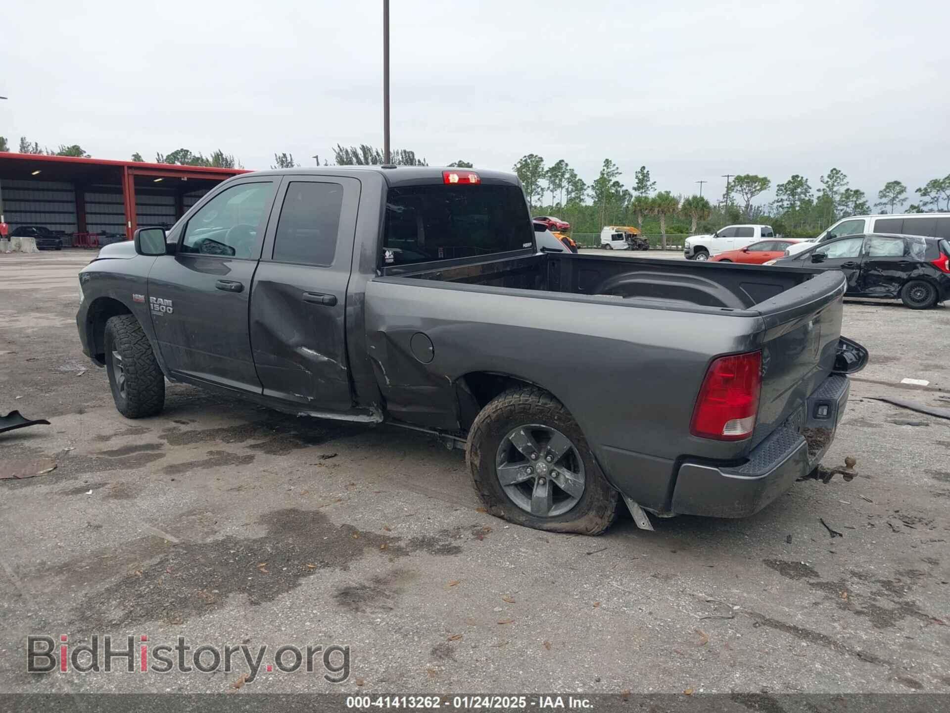2019 RAM 1500 CLASSIC - VIN: 1C6RR7FT4KS636345 - Фото 3