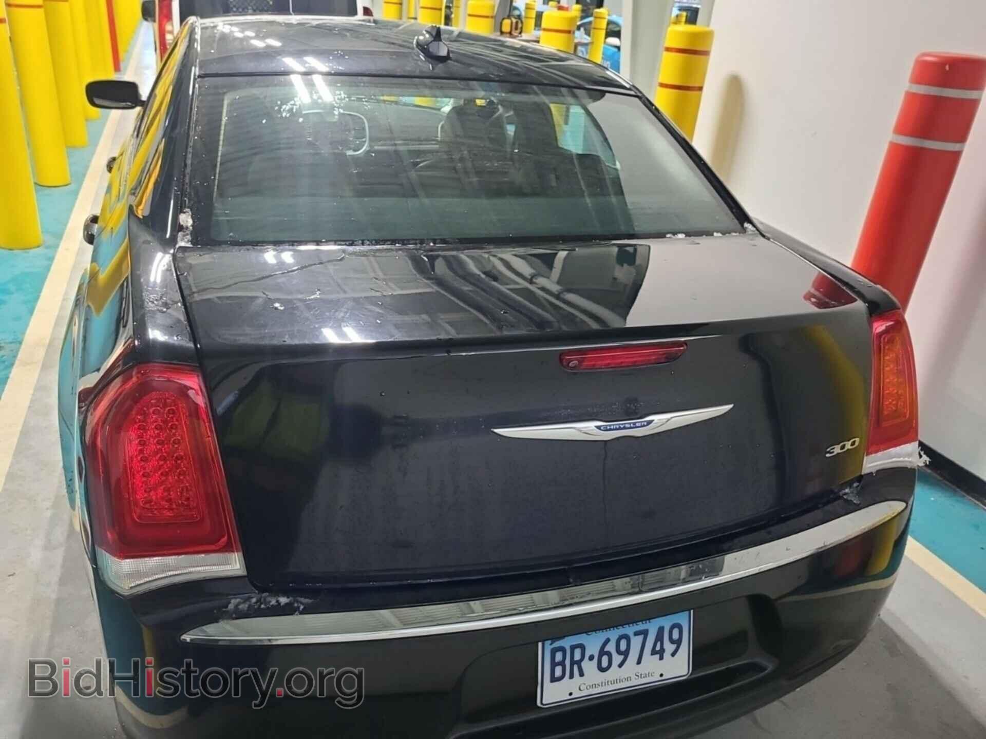 2019 CHRYSLER 300 - VIN: 2C3CCAAGXKH566160 - Фото 29