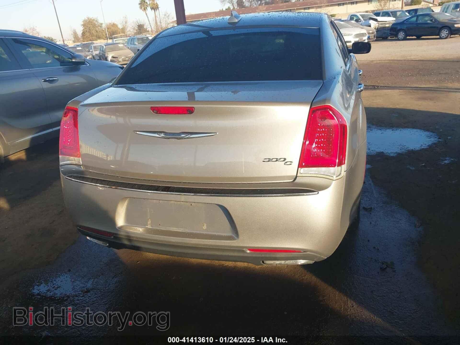 2016 CHRYSLER 300C - VIN: 2C3CCAEG0GH224072 - Фото 16
